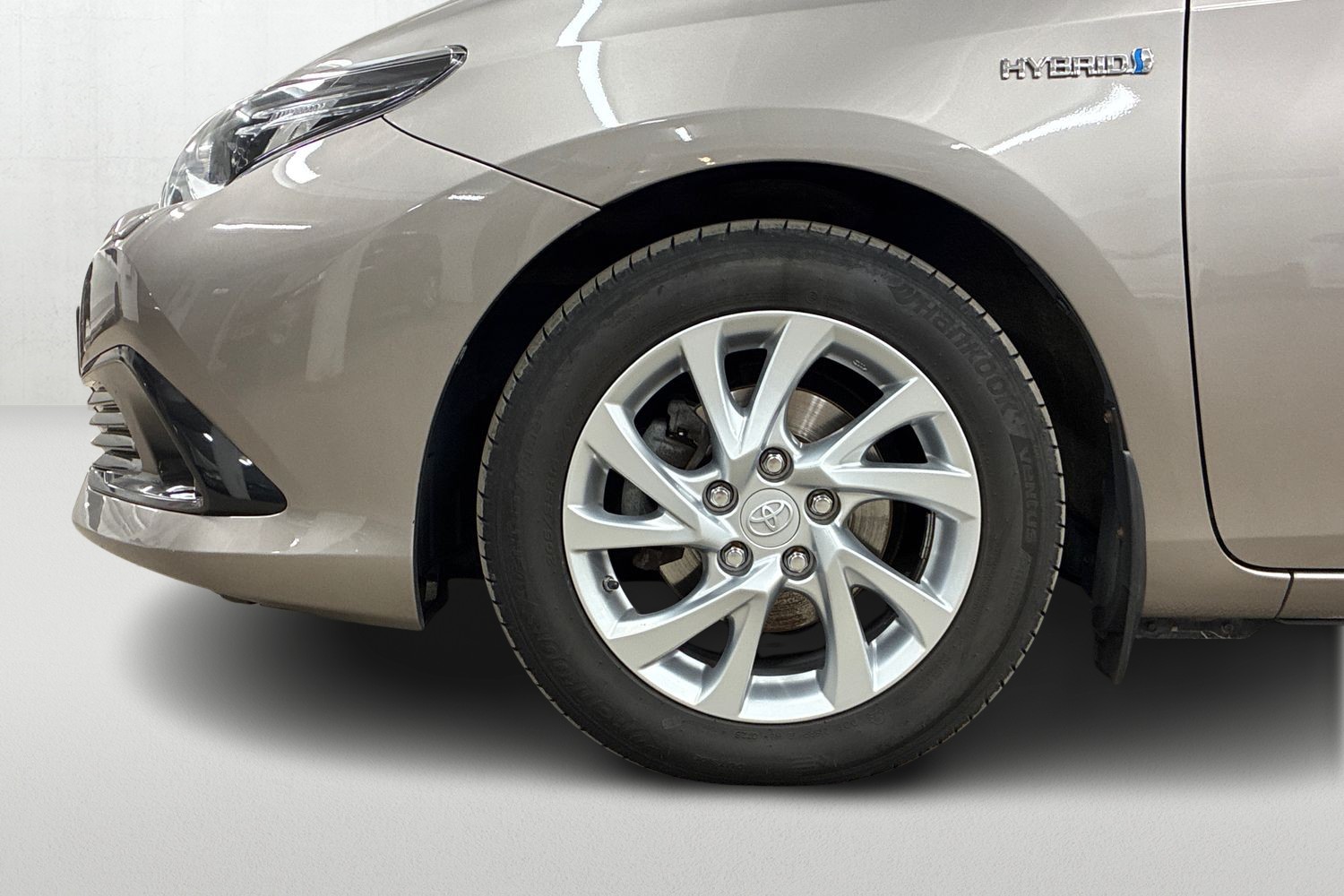 Toyota Auris 2016