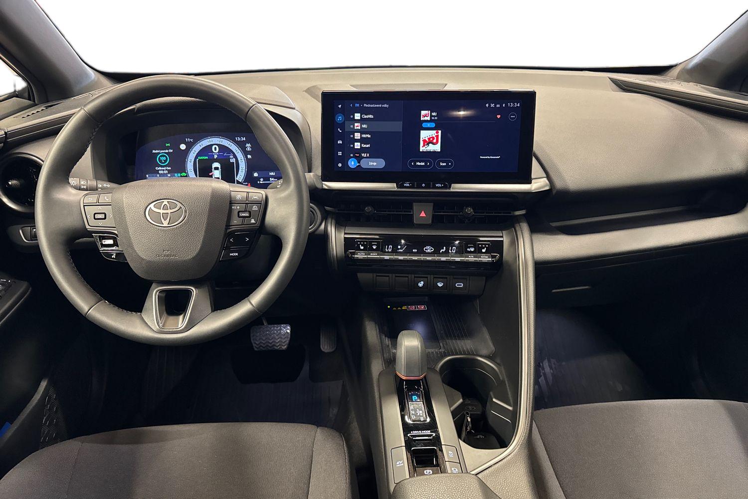 TOYOTA C-HR 2024