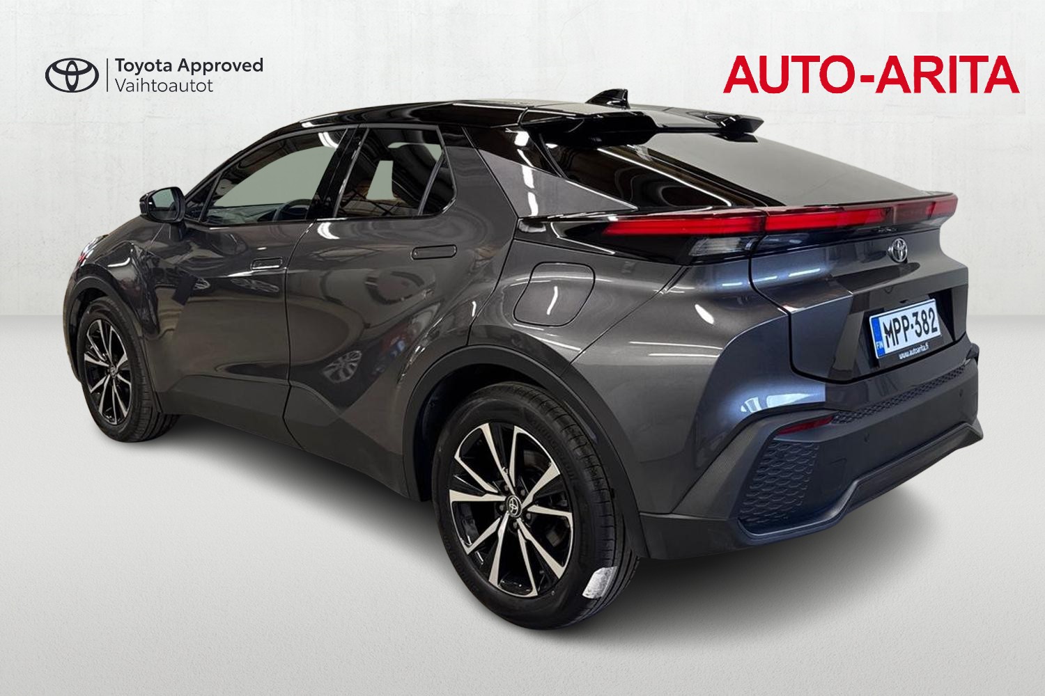 TOYOTA C-HR 2024