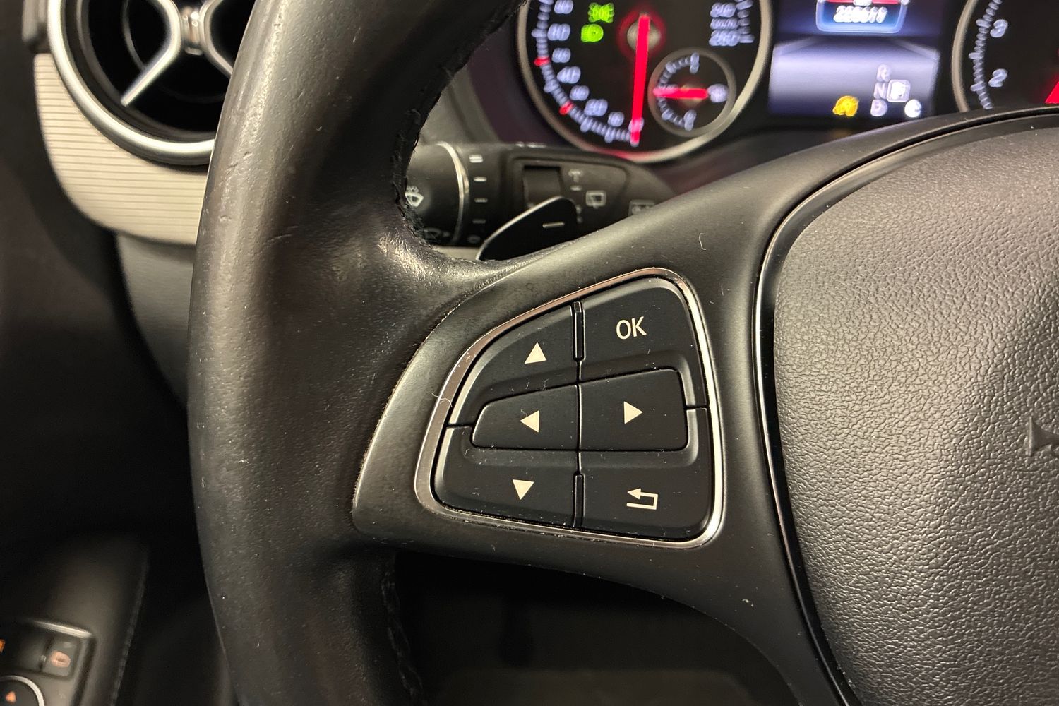 Mercedes-Benz B 2016
