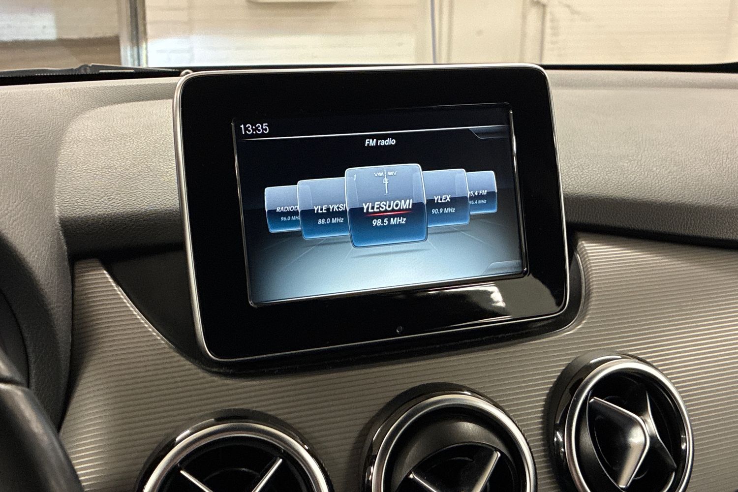Mercedes-Benz B 2016