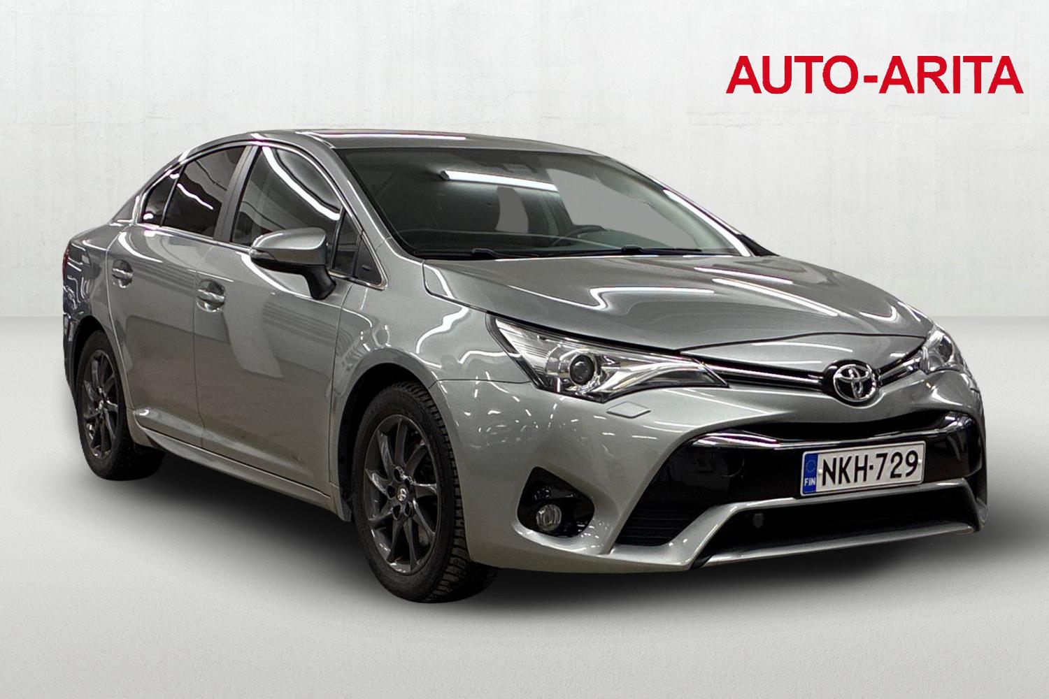 Toyota Avensis 2016