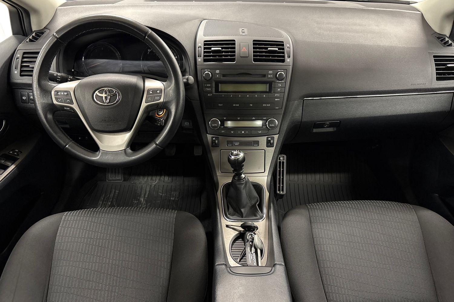 Toyota Avensis 2009