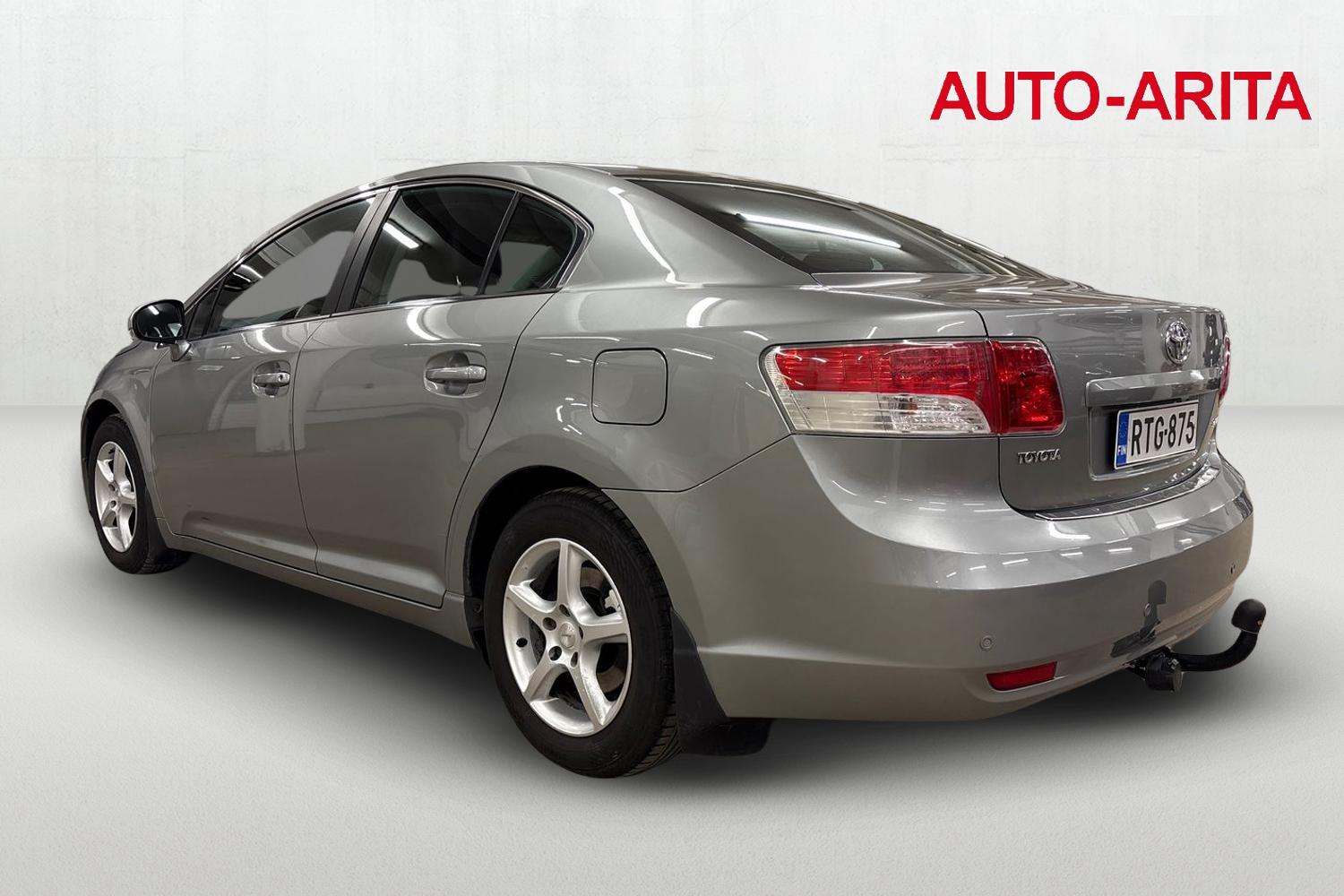 Toyota Avensis 2009
