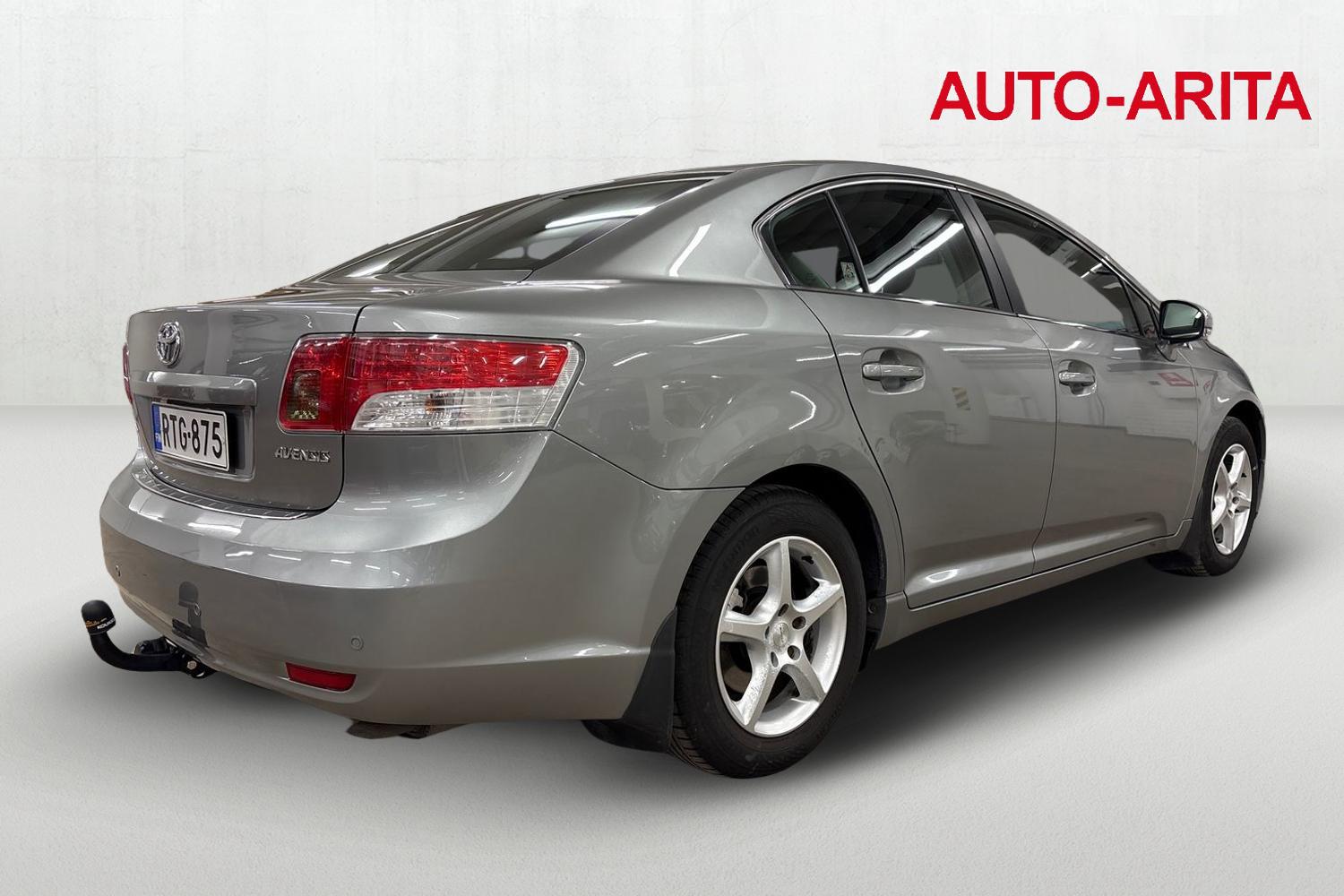 Toyota Avensis 2009