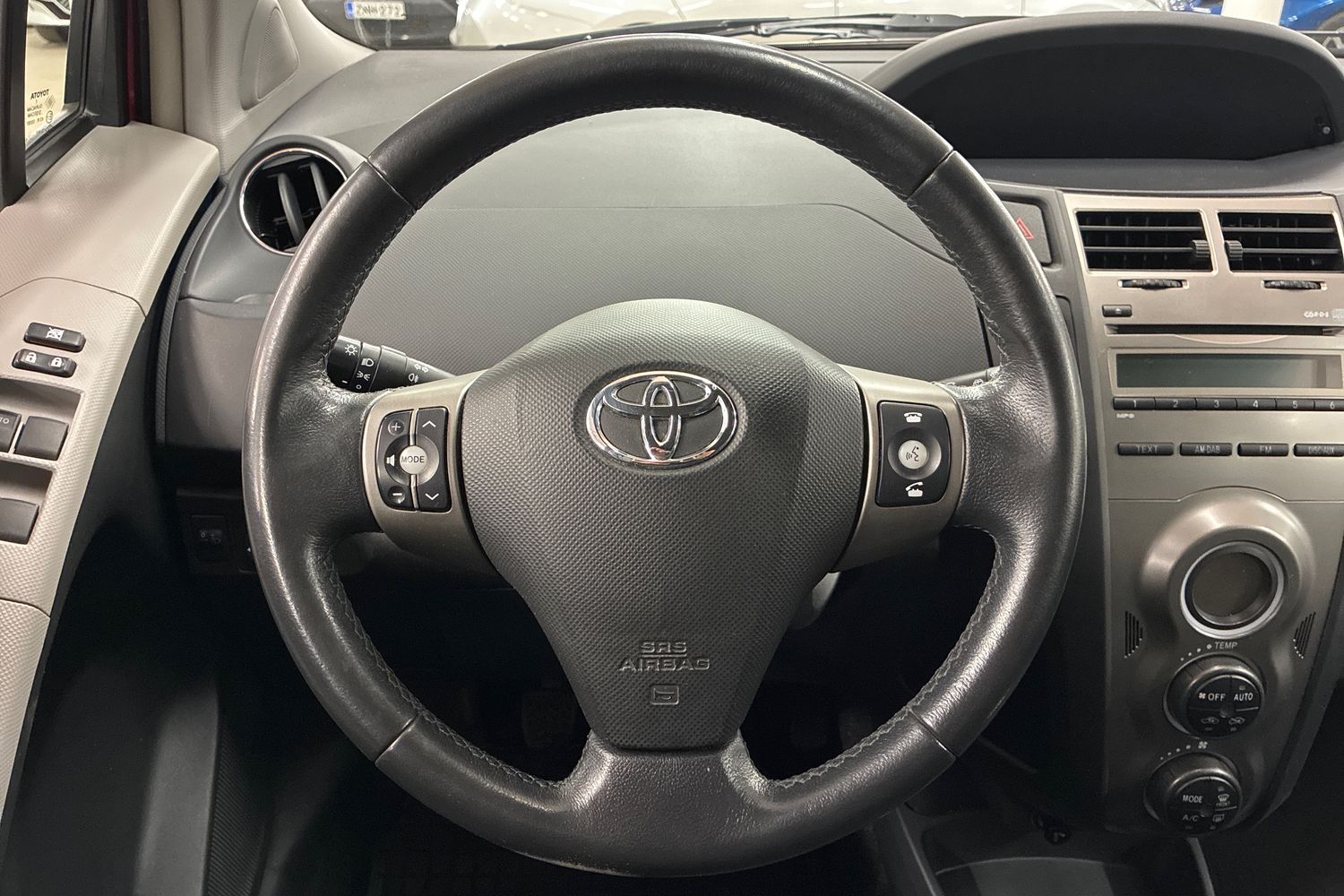 Toyota Yaris 2009