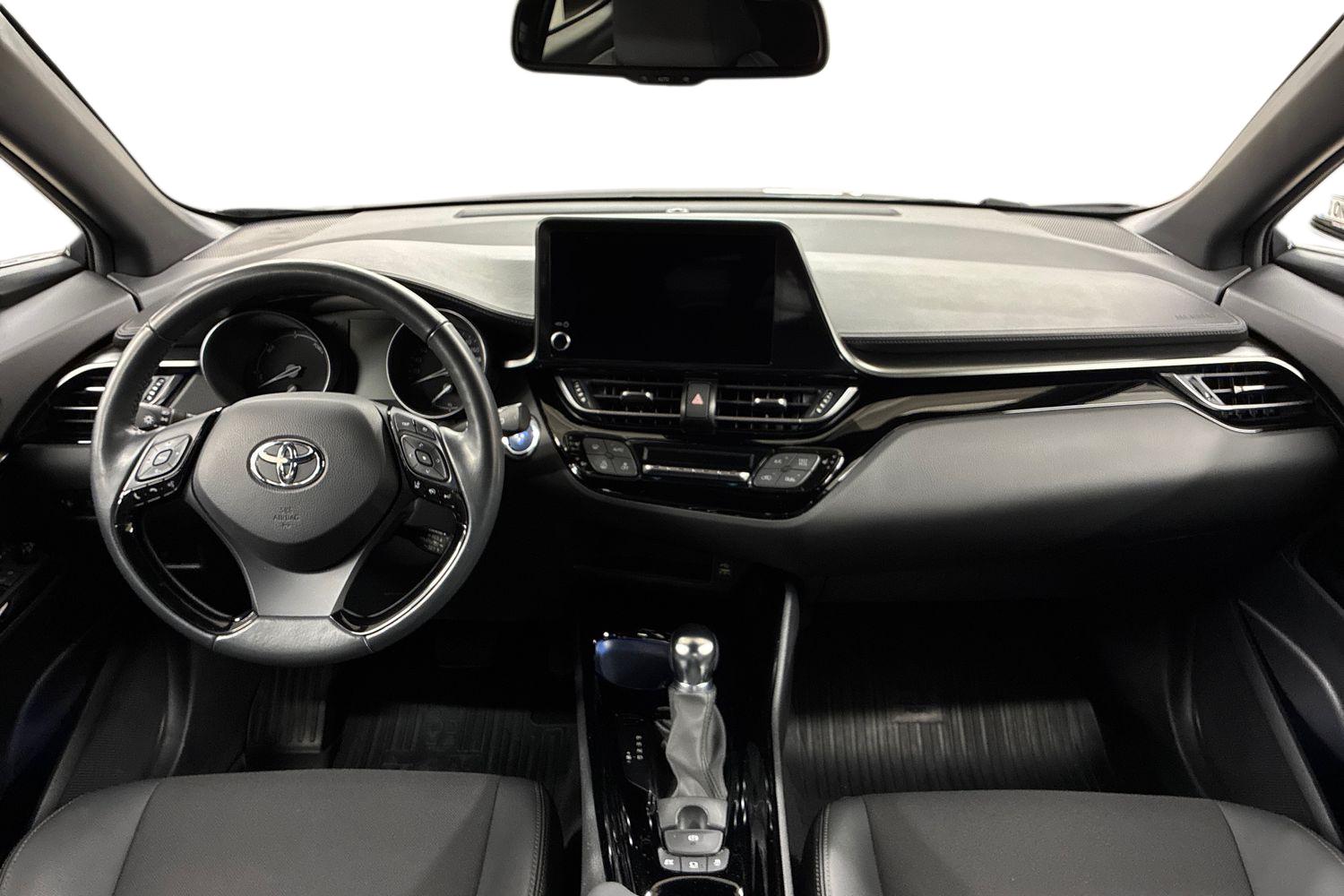 TOYOTA C-HR 2023