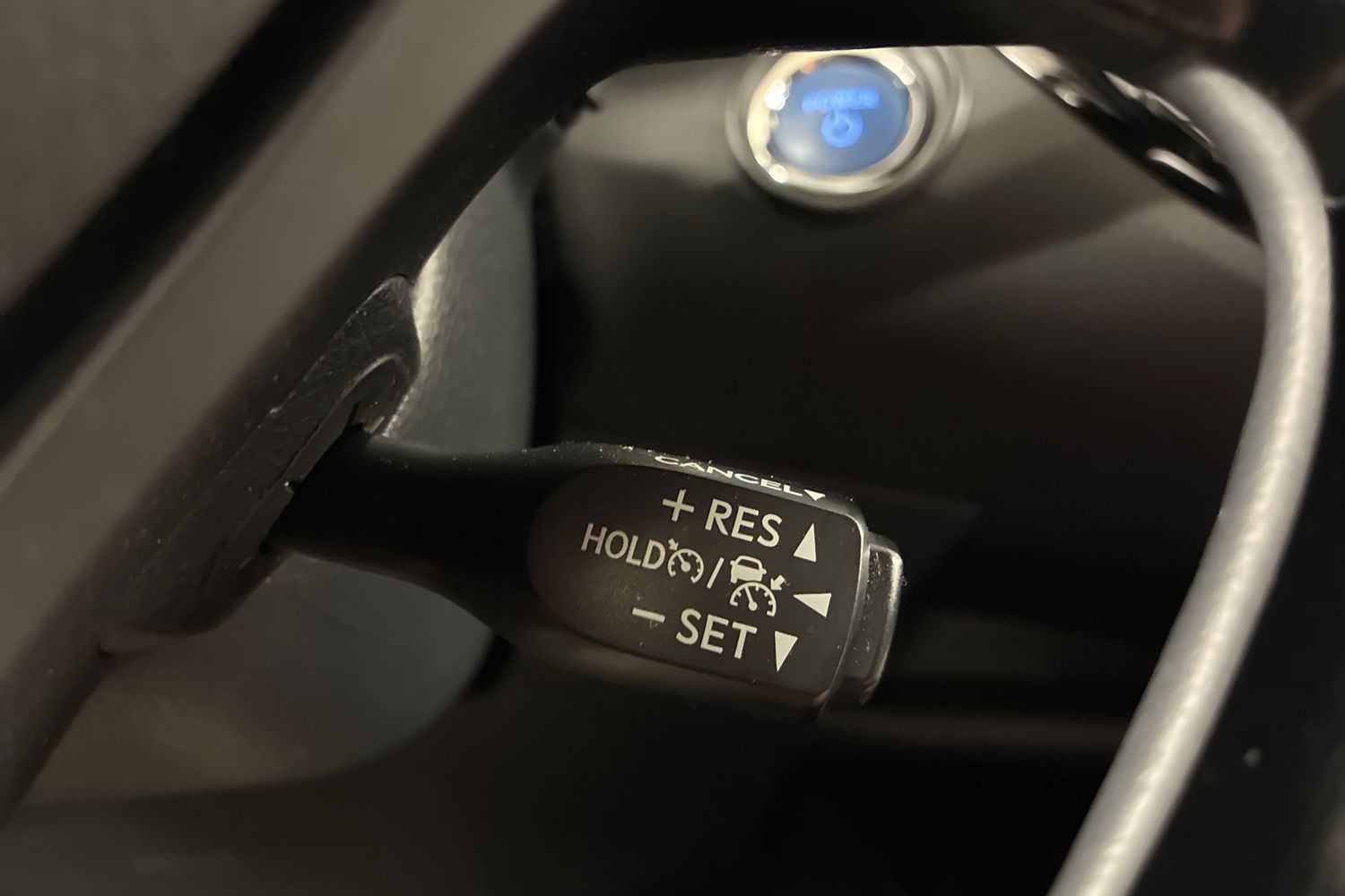 TOYOTA C-HR 2023
