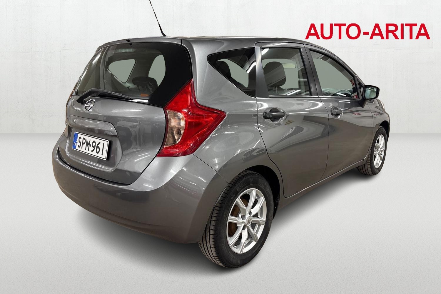 NISSAN Note 2015