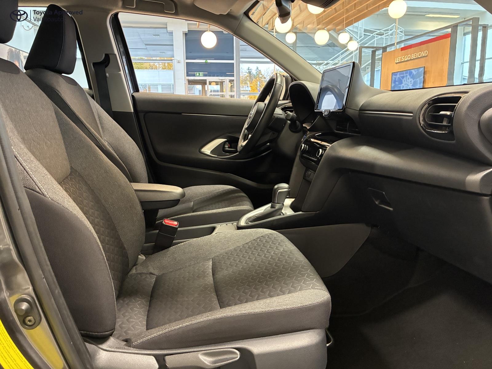 Toyota Yaris Cross 2024