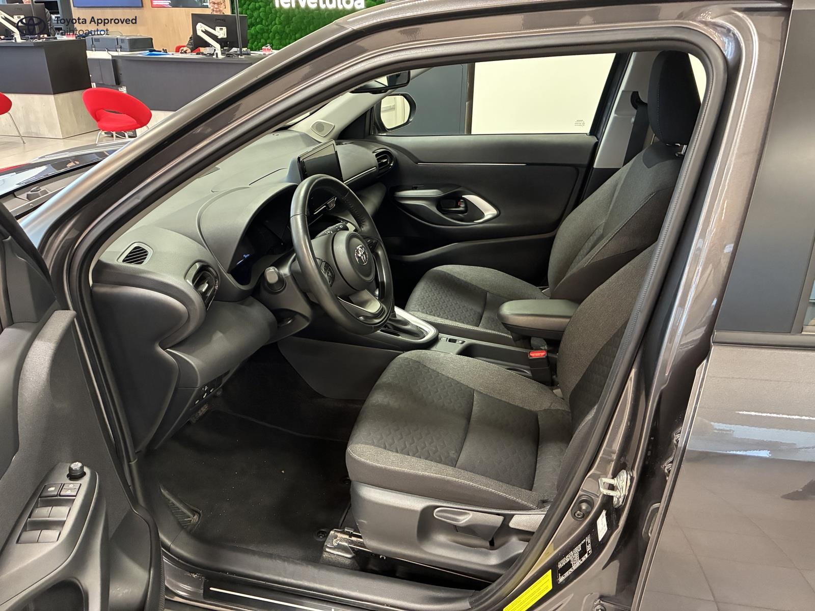 Toyota Yaris Cross 2024