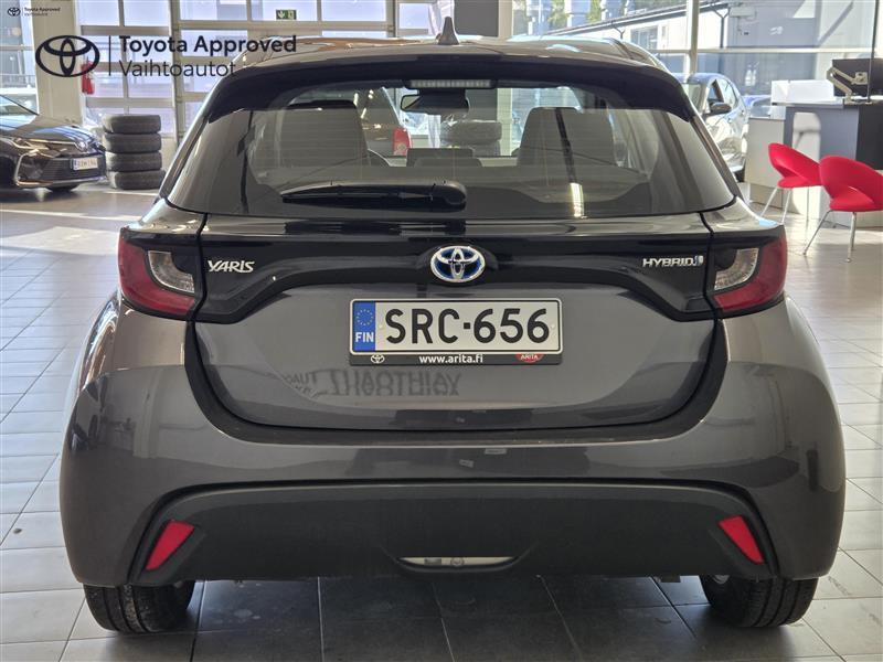 Toyota Yaris 2024