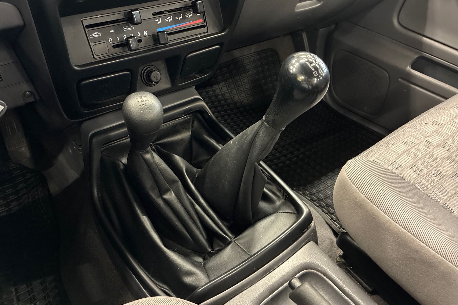 Nissan Pick-up 2004