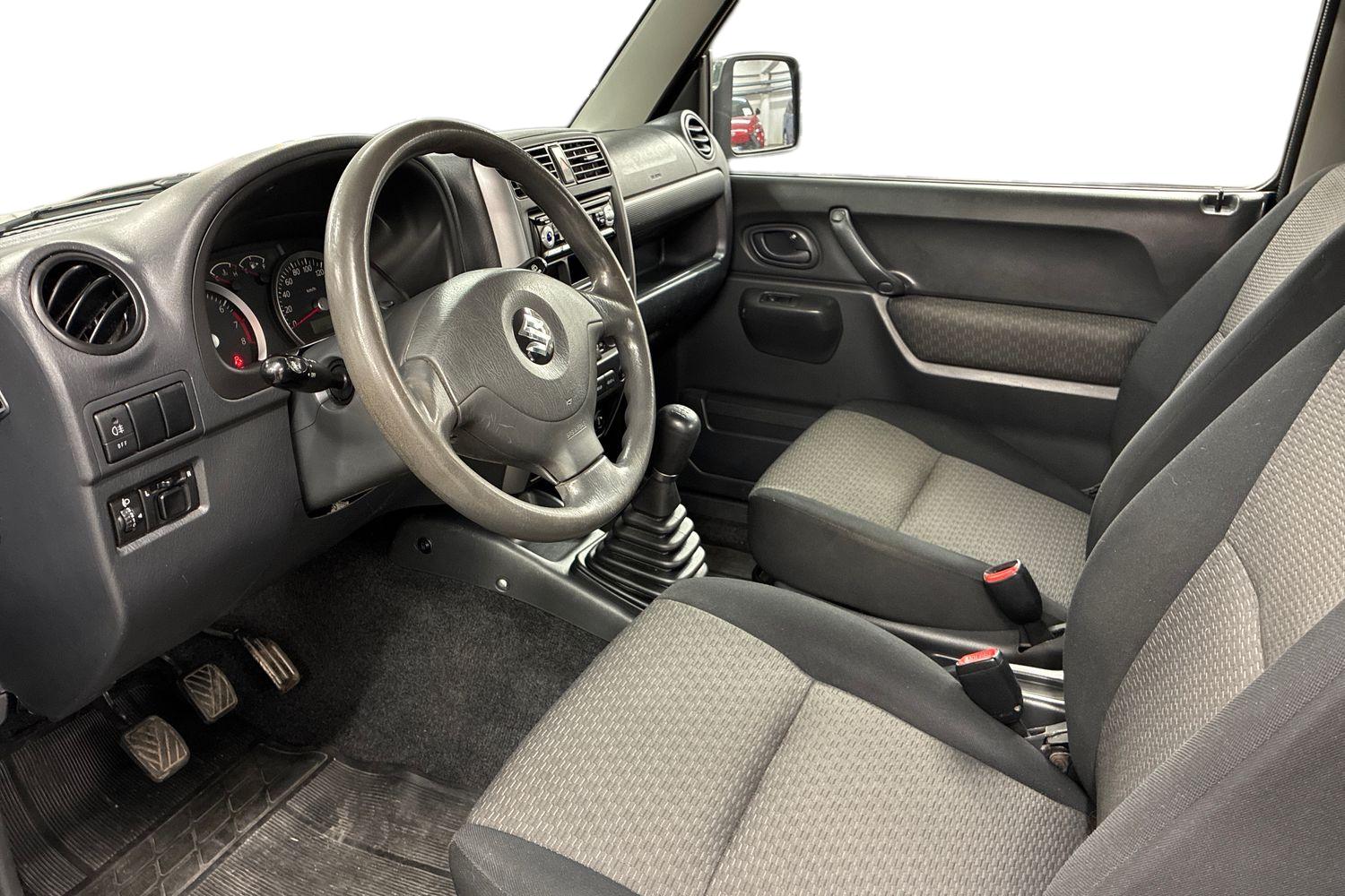 Suzuki Jimny 2006