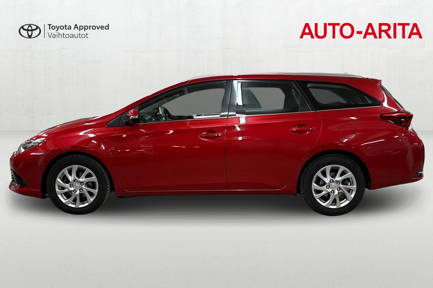 Toyota Auris 2016