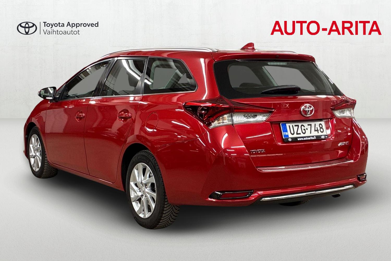 Toyota Auris 2016