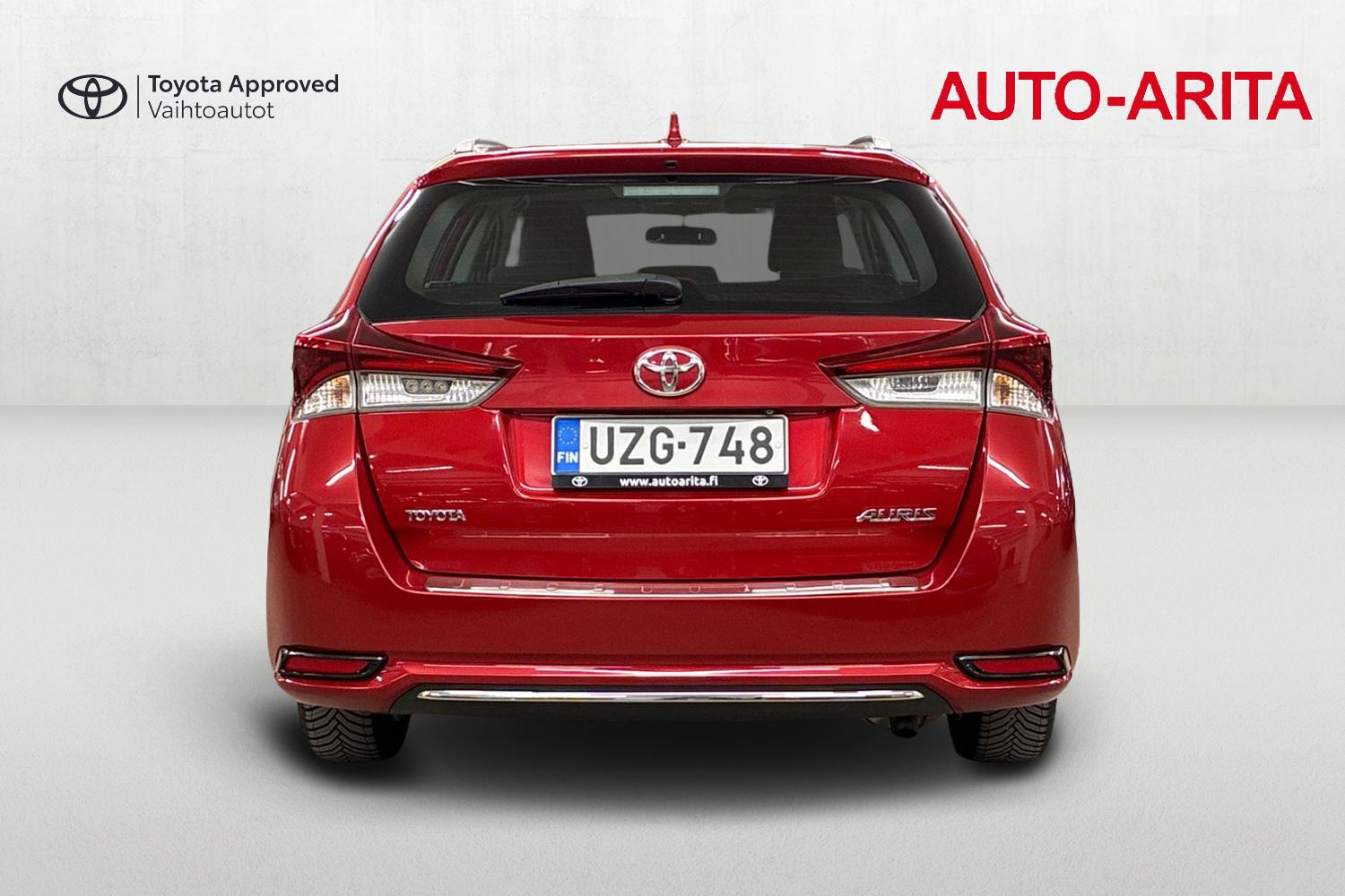 Toyota Auris 2016