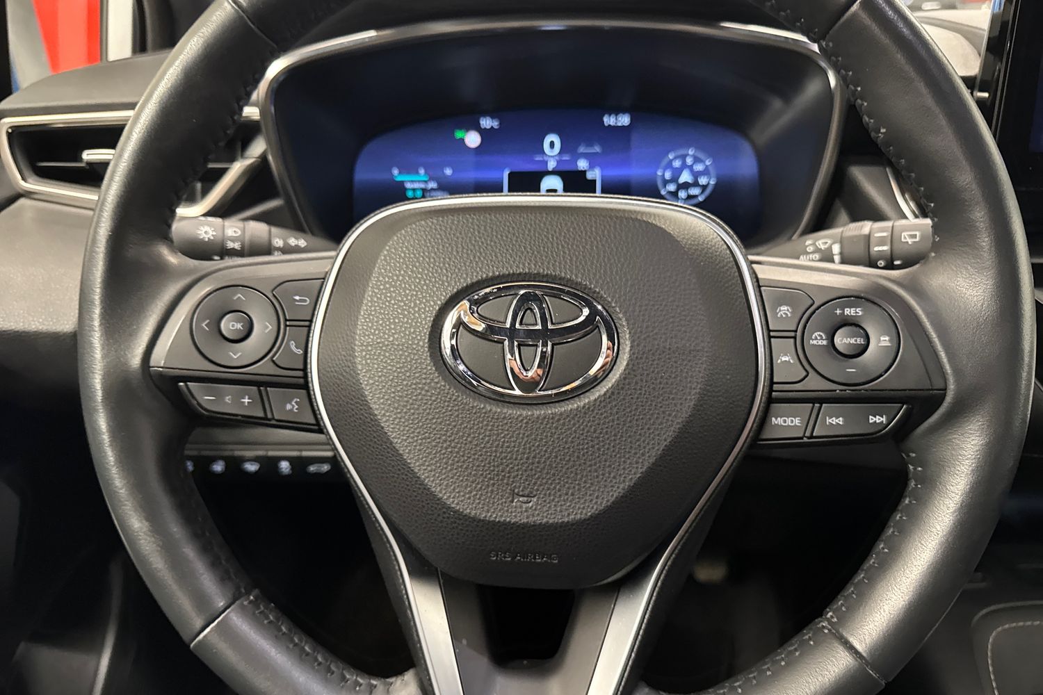 TOYOTA COROLLA 2023