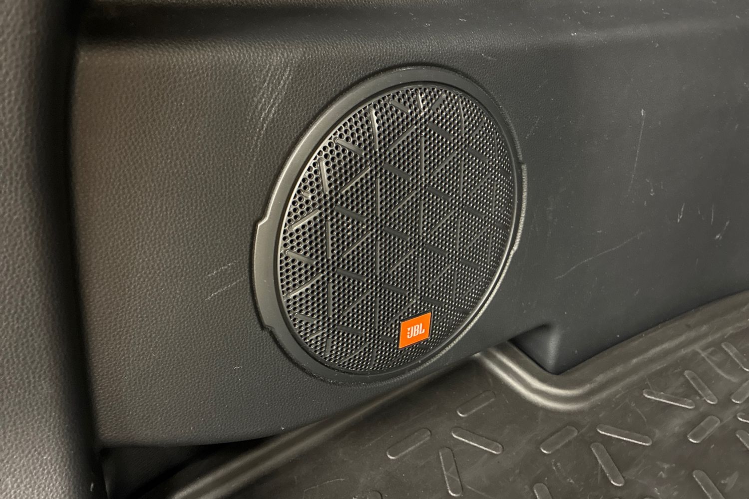 TOYOTA RAV4 2021