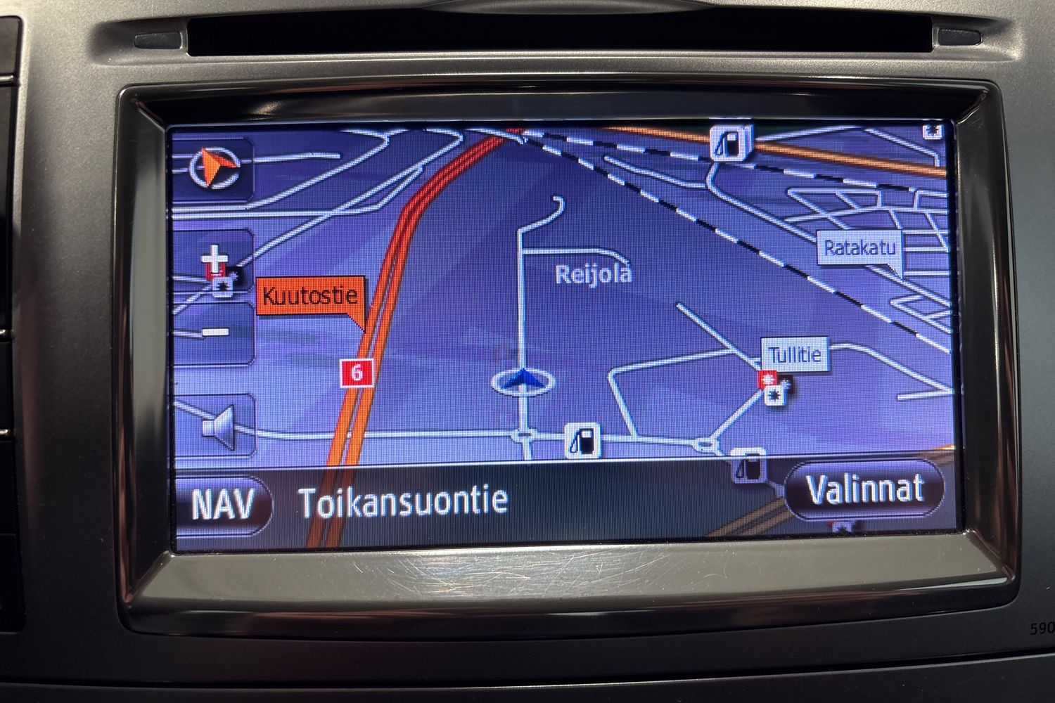 TOYOTA AVENSIS 2012