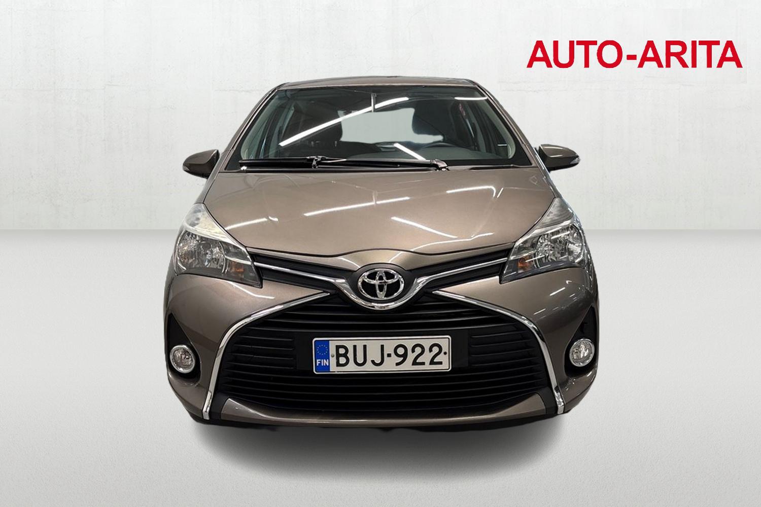TOYOTA YARIS 2016