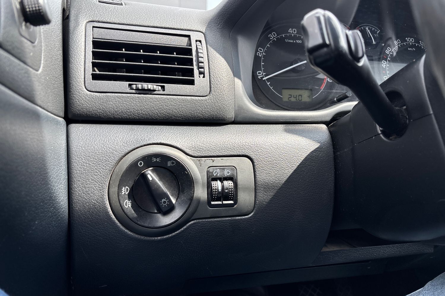 SKODA OCTAVIA 2002
