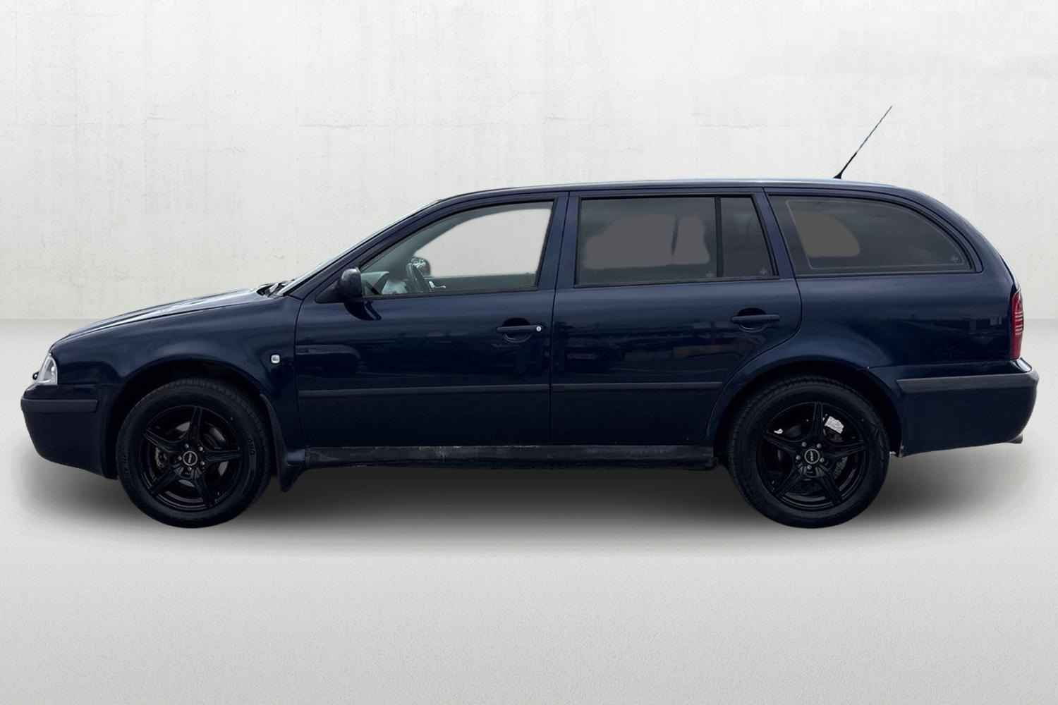 SKODA OCTAVIA 2002
