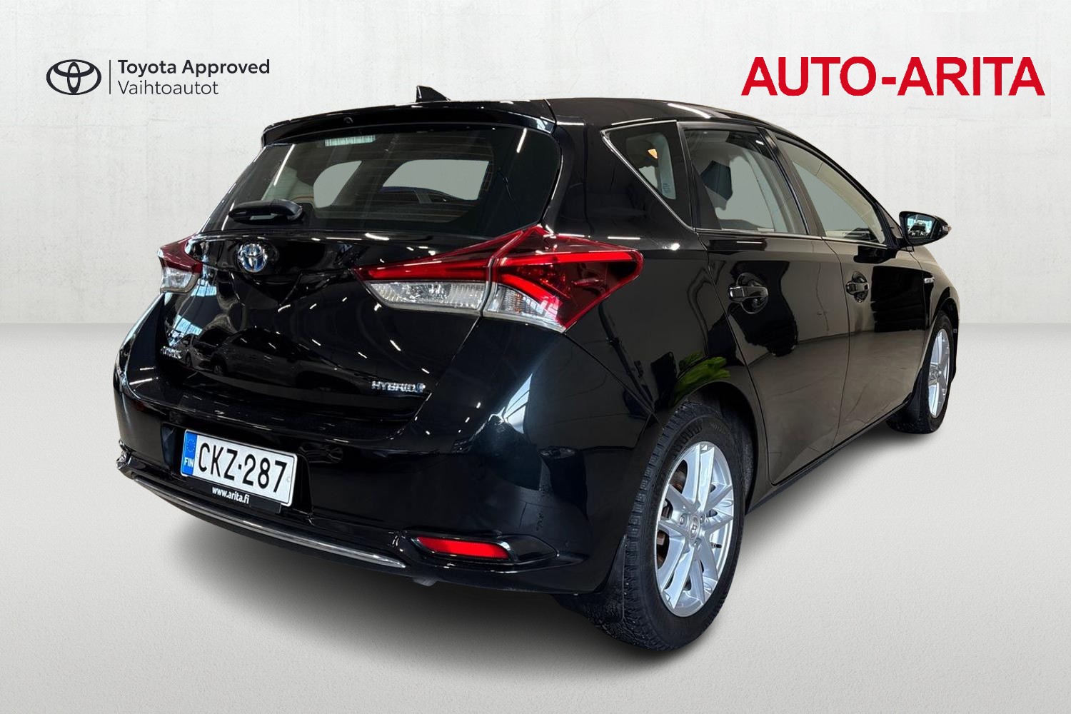 TOYOTA AURIS 2017