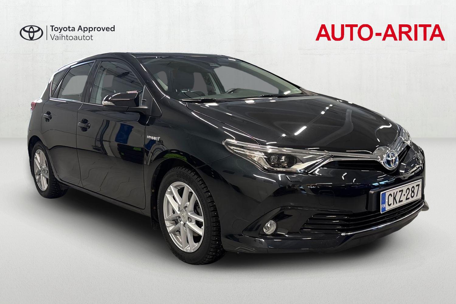 TOYOTA AURIS 2017
