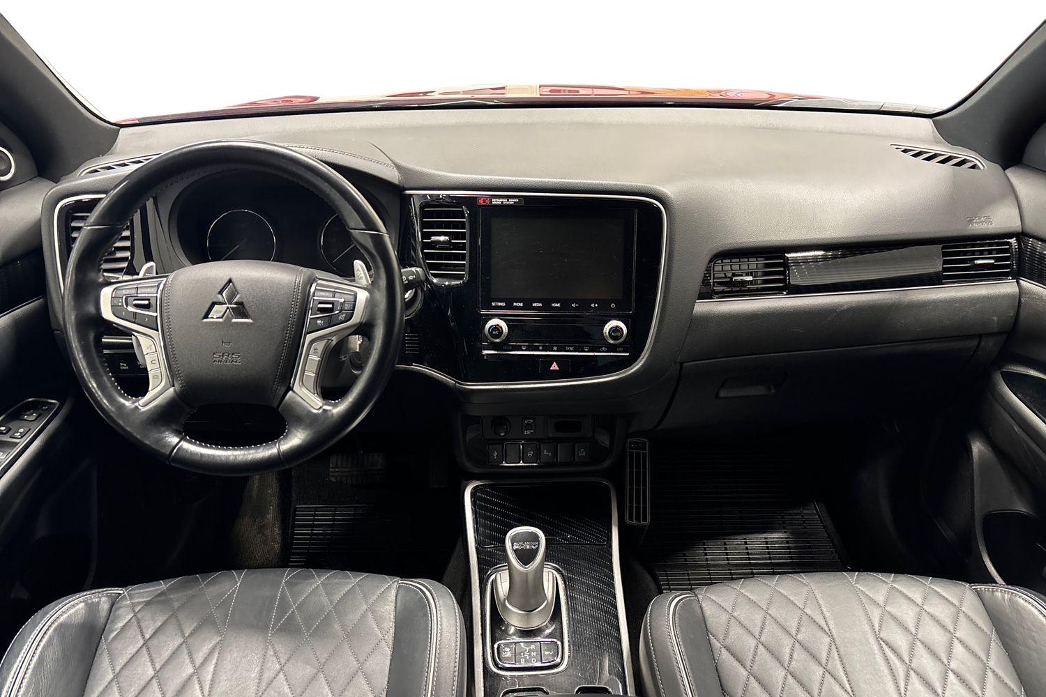Mitsubishi Outlander PHEV 2020
