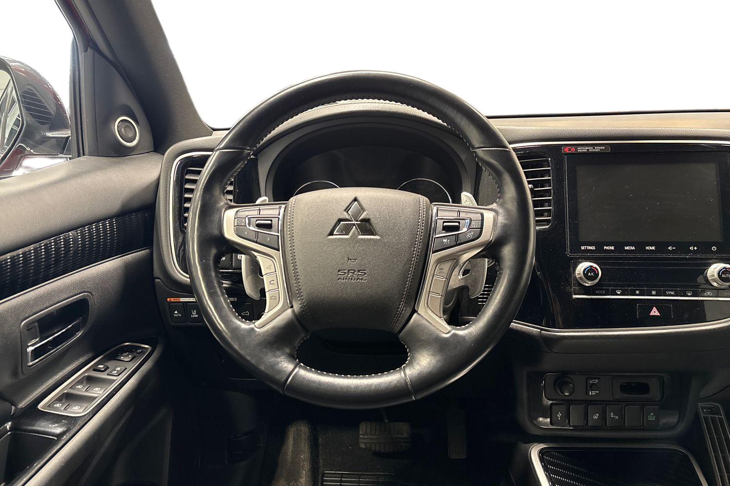 Mitsubishi Outlander PHEV 2020
