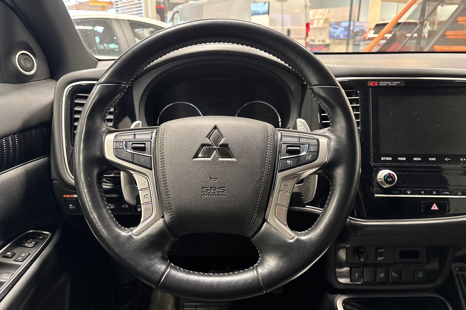 Mitsubishi Outlander PHEV 2020