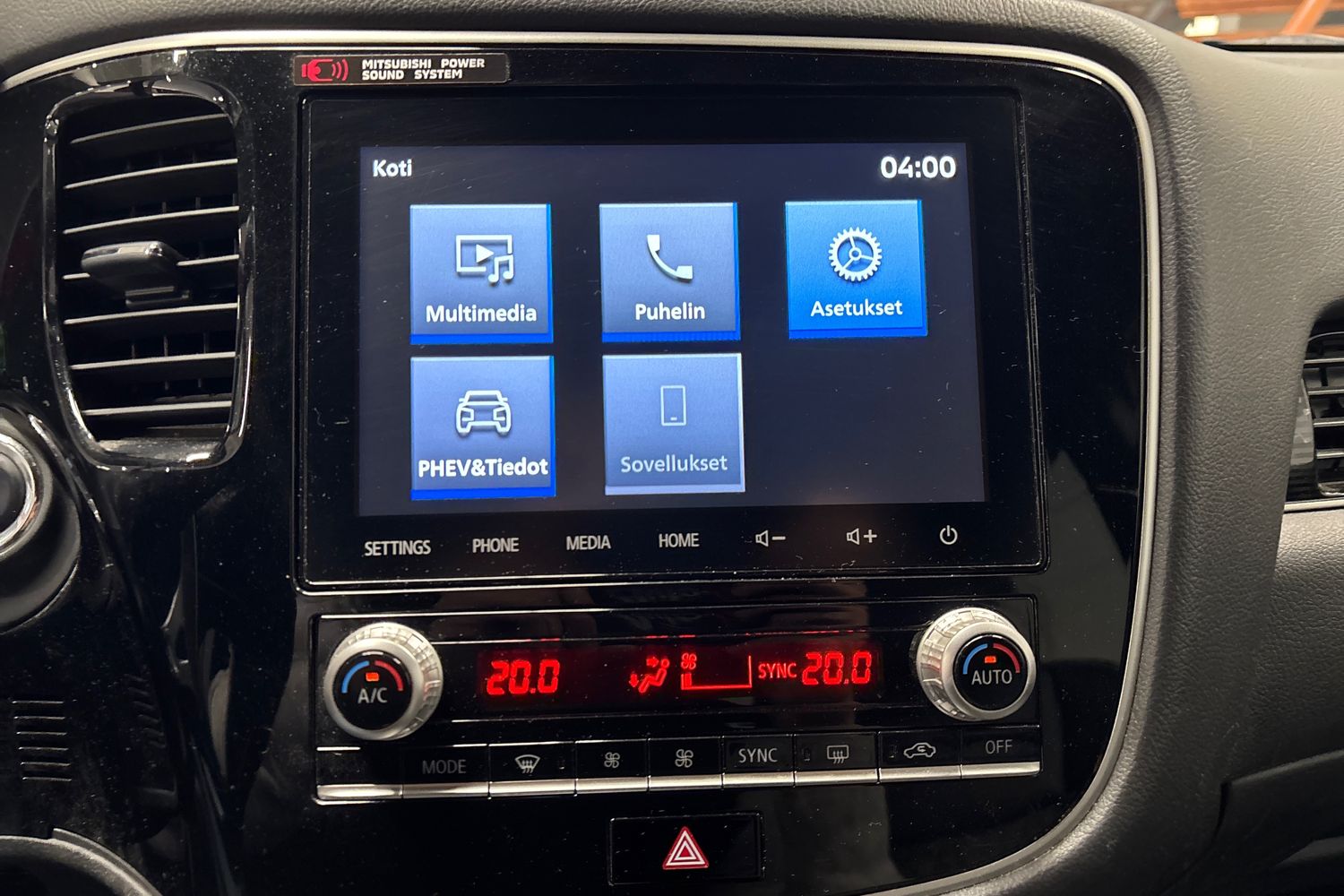 Mitsubishi Outlander PHEV 2020
