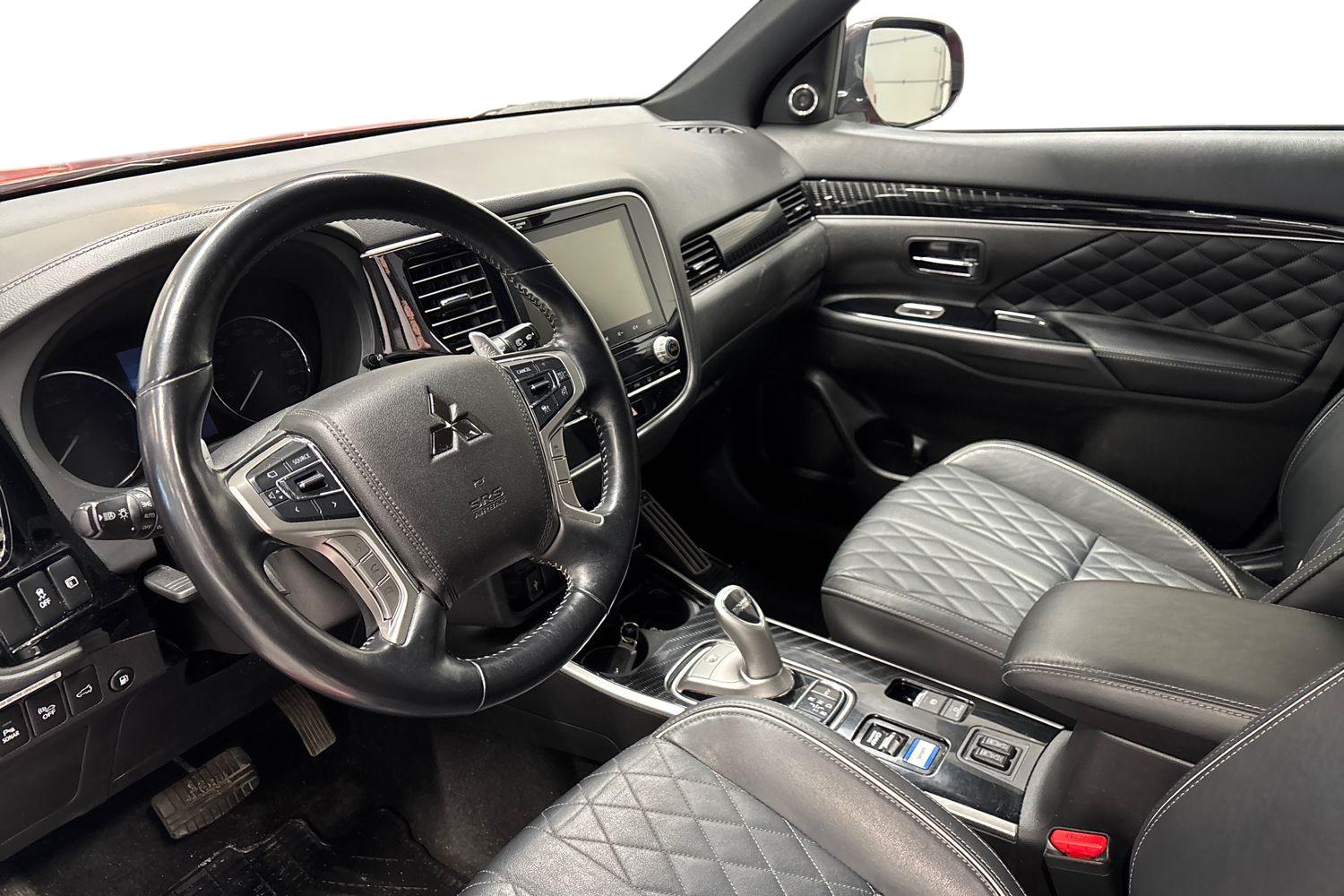 Mitsubishi Outlander PHEV 2020
