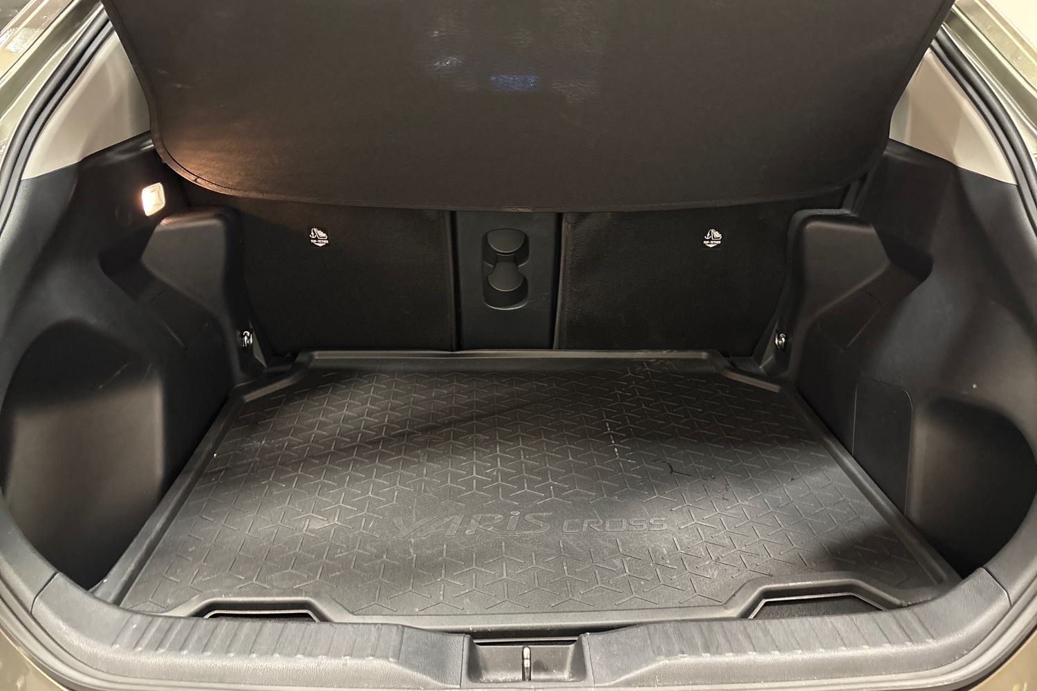 TOYOTA Yaris Cross 2024