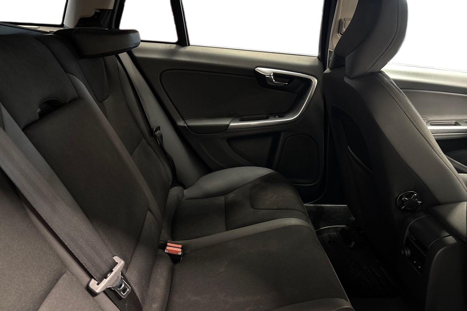 Volvo V60 2013