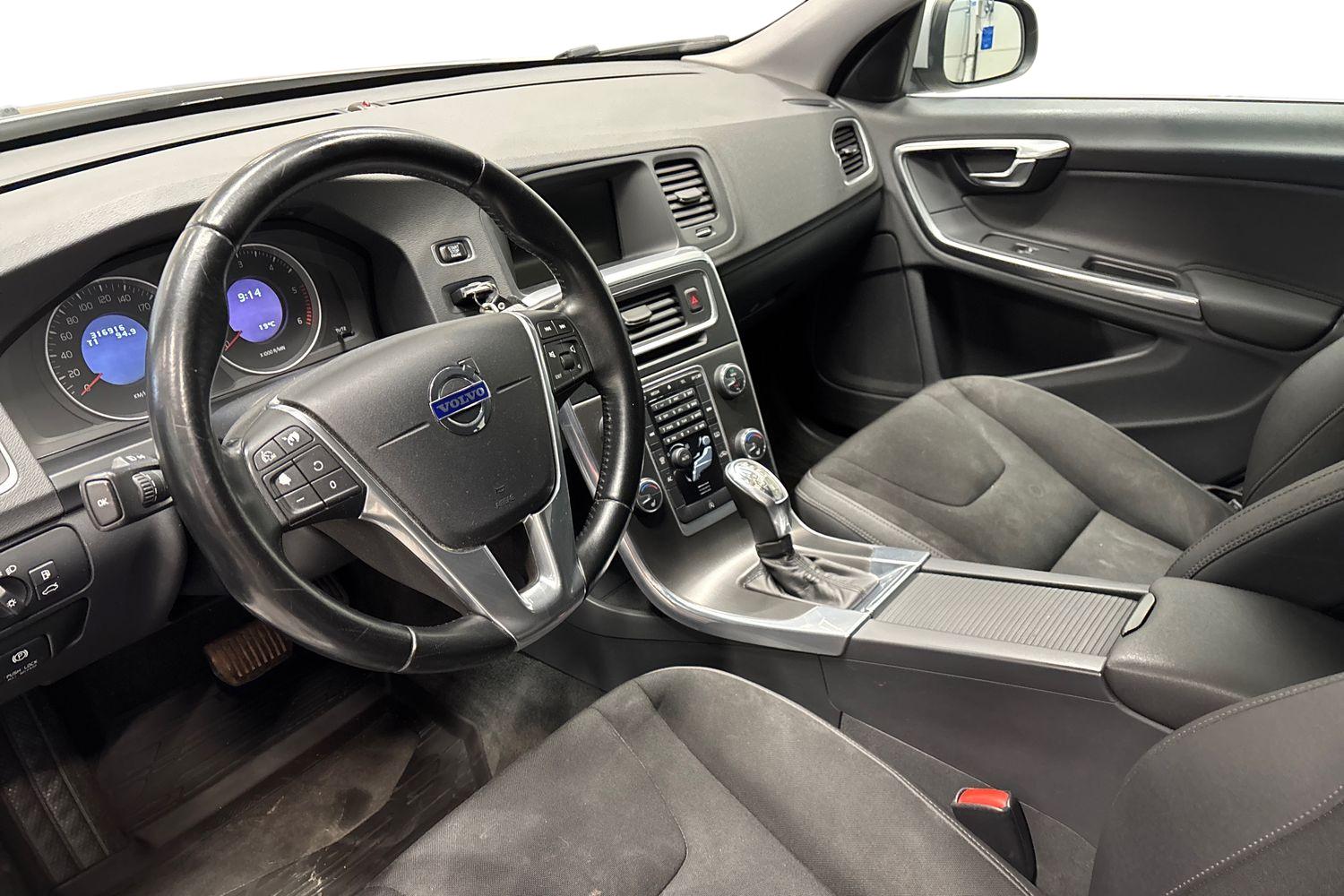 Volvo V60 2013