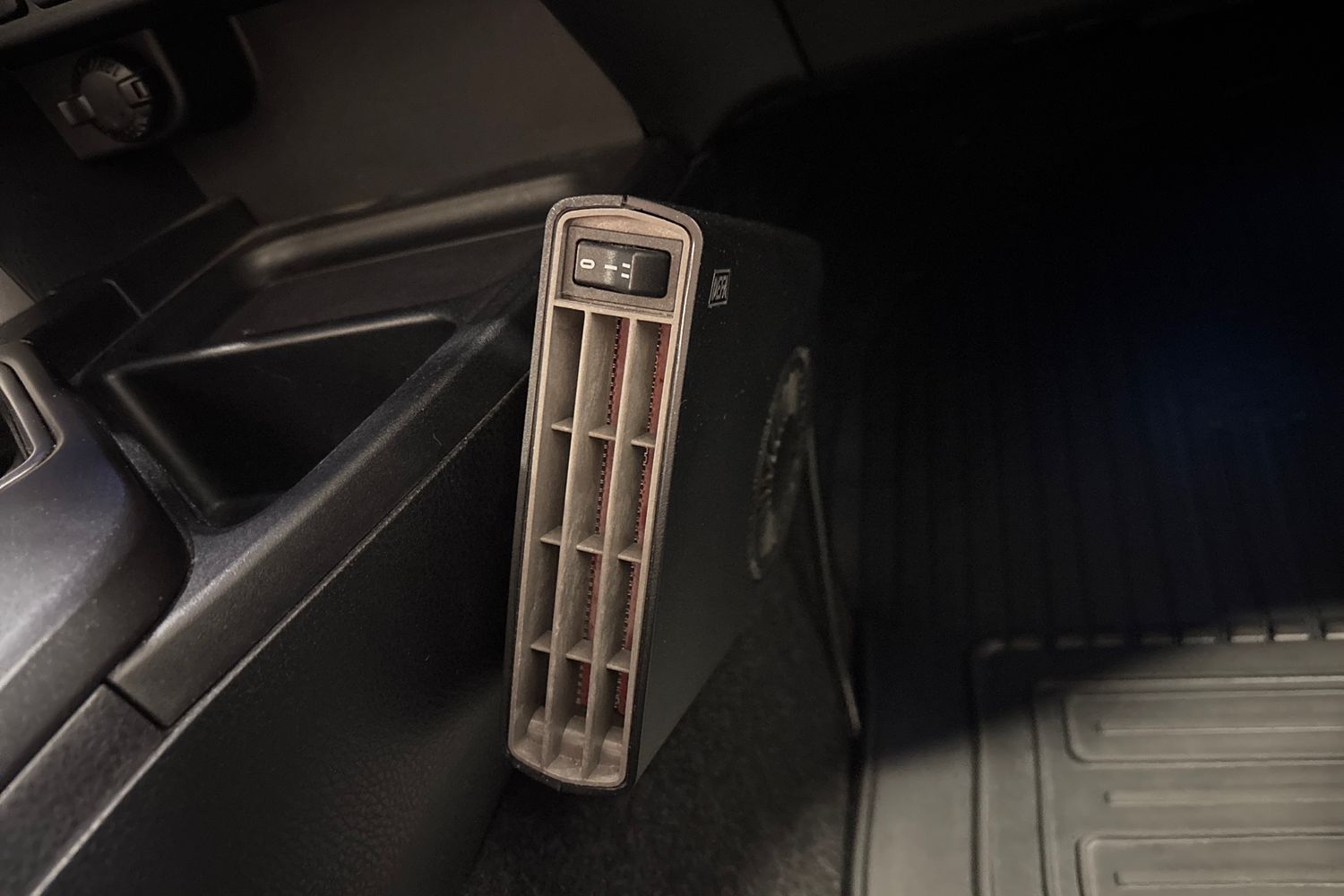 TOYOTA RAV4 2018
