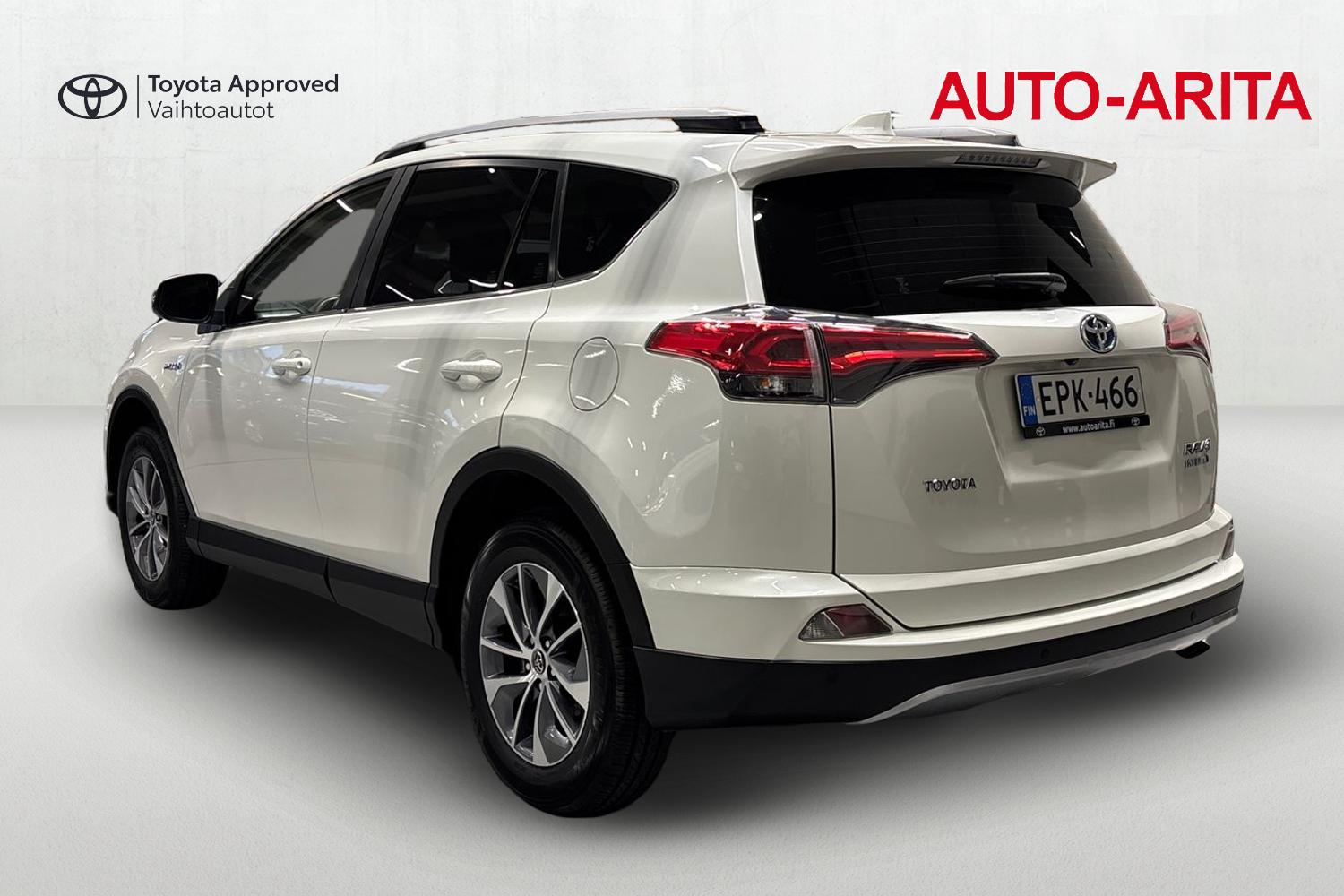 TOYOTA RAV4 2018