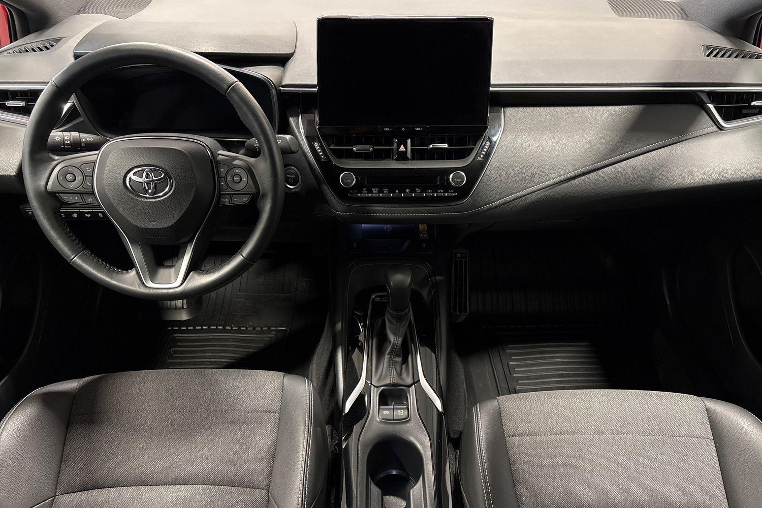 TOYOTA COROLLA 2024