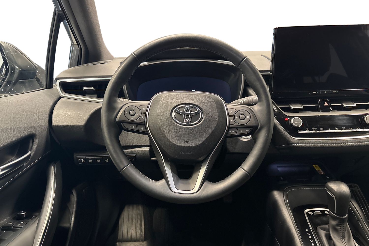 TOYOTA COROLLA 2024