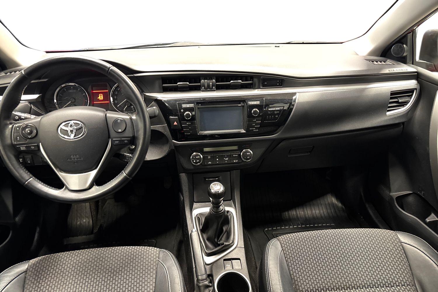 TOYOTA COROLLA 2014