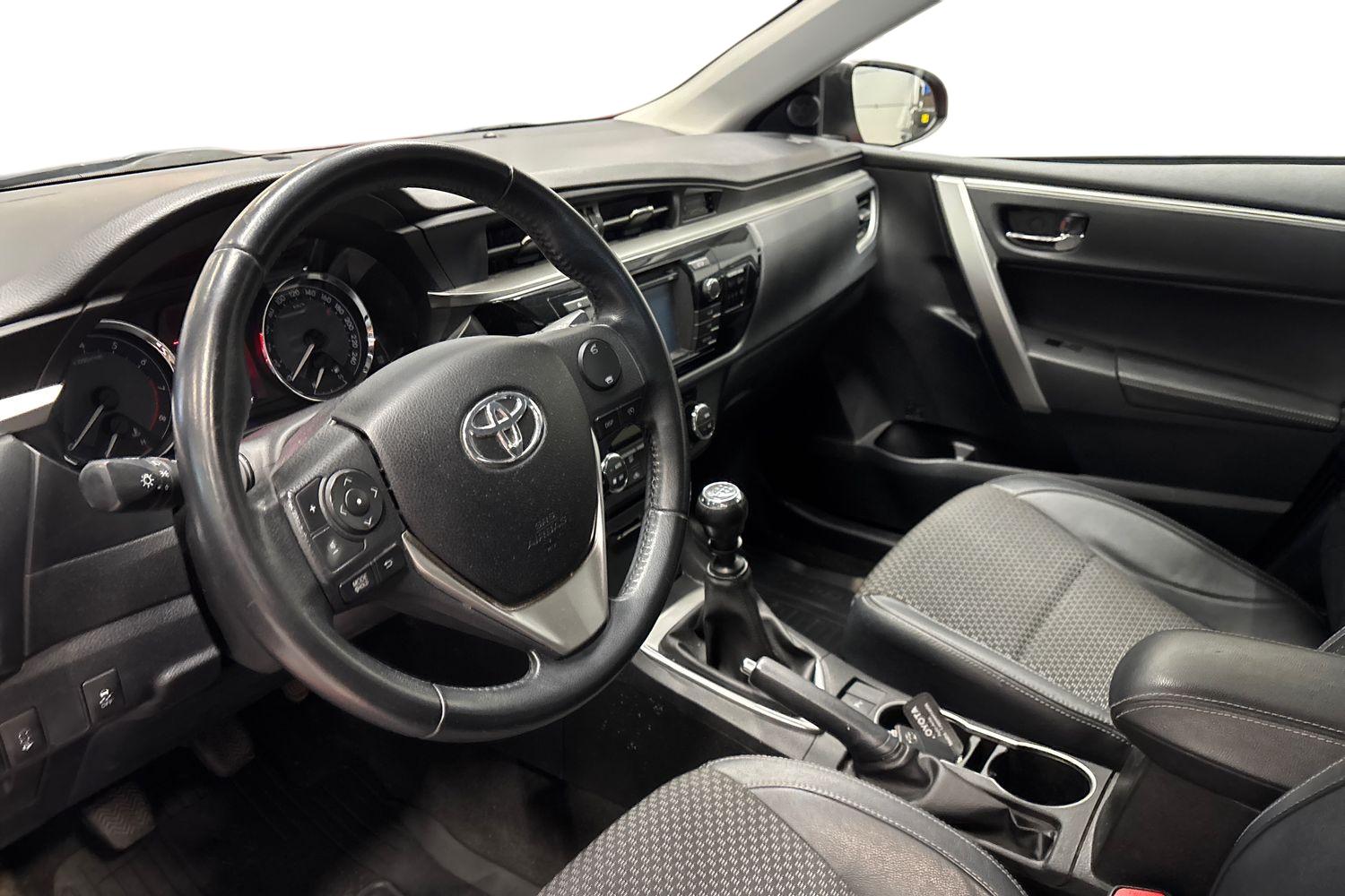 TOYOTA COROLLA 2014
