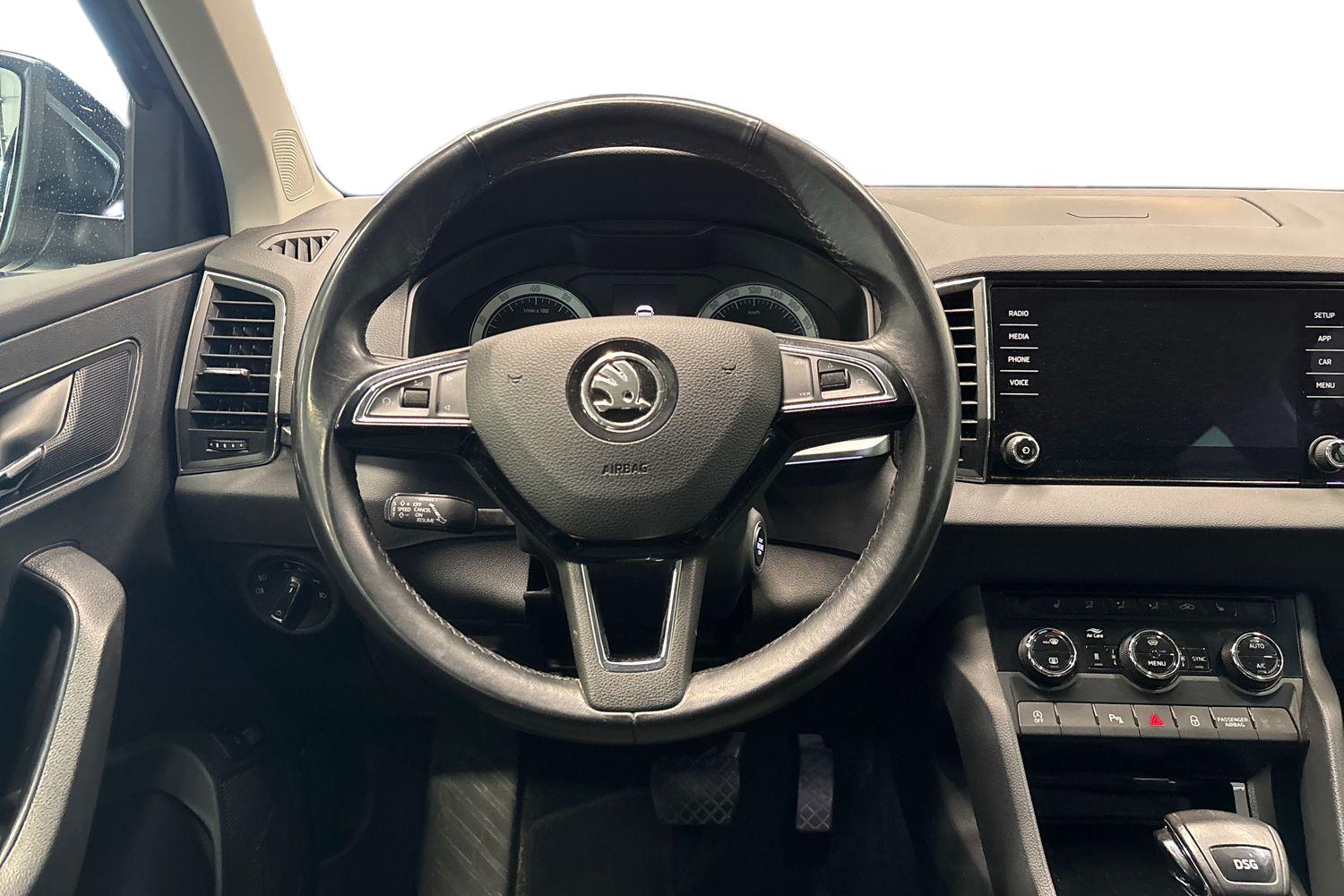 SKODA Karoq 2019
