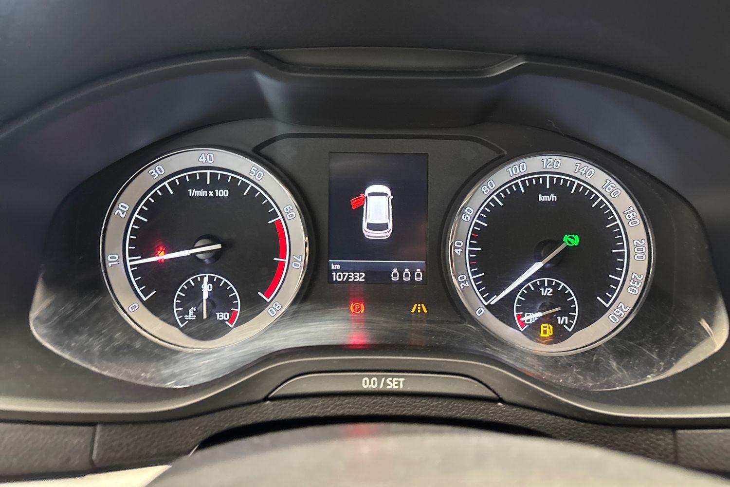 SKODA Karoq 2019