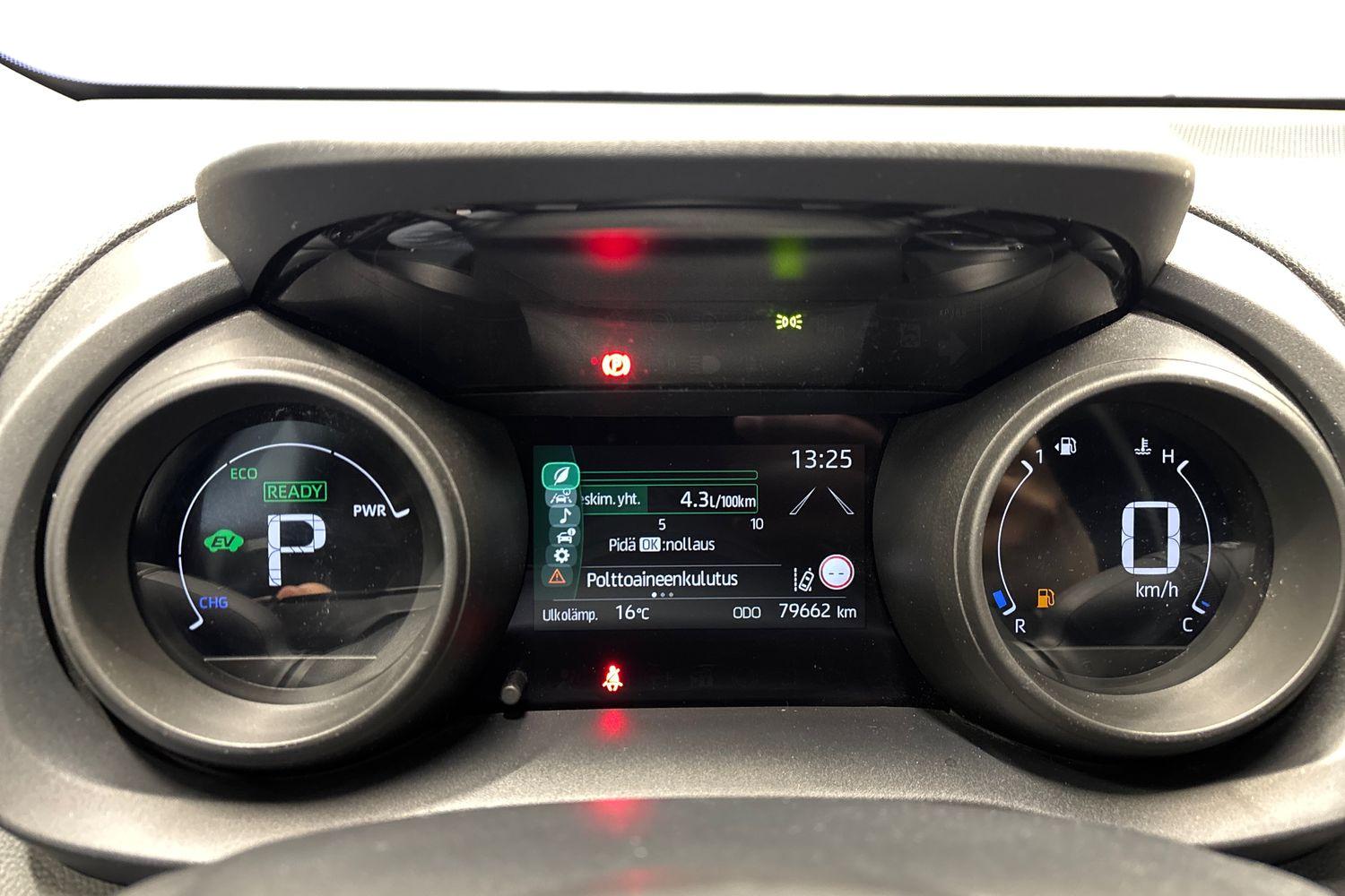 Toyota Yaris 2021