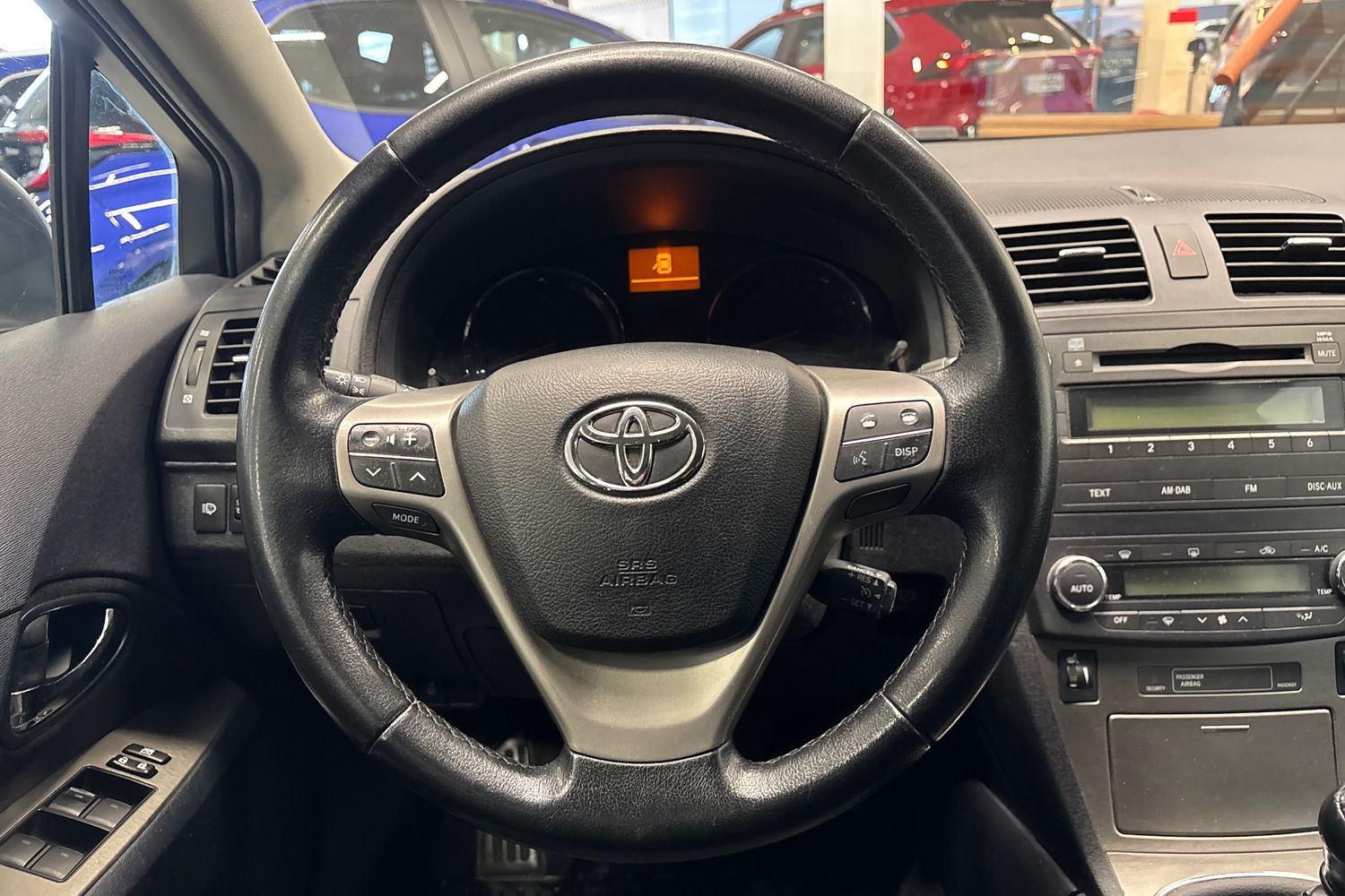 TOYOTA AVENSIS 2009
