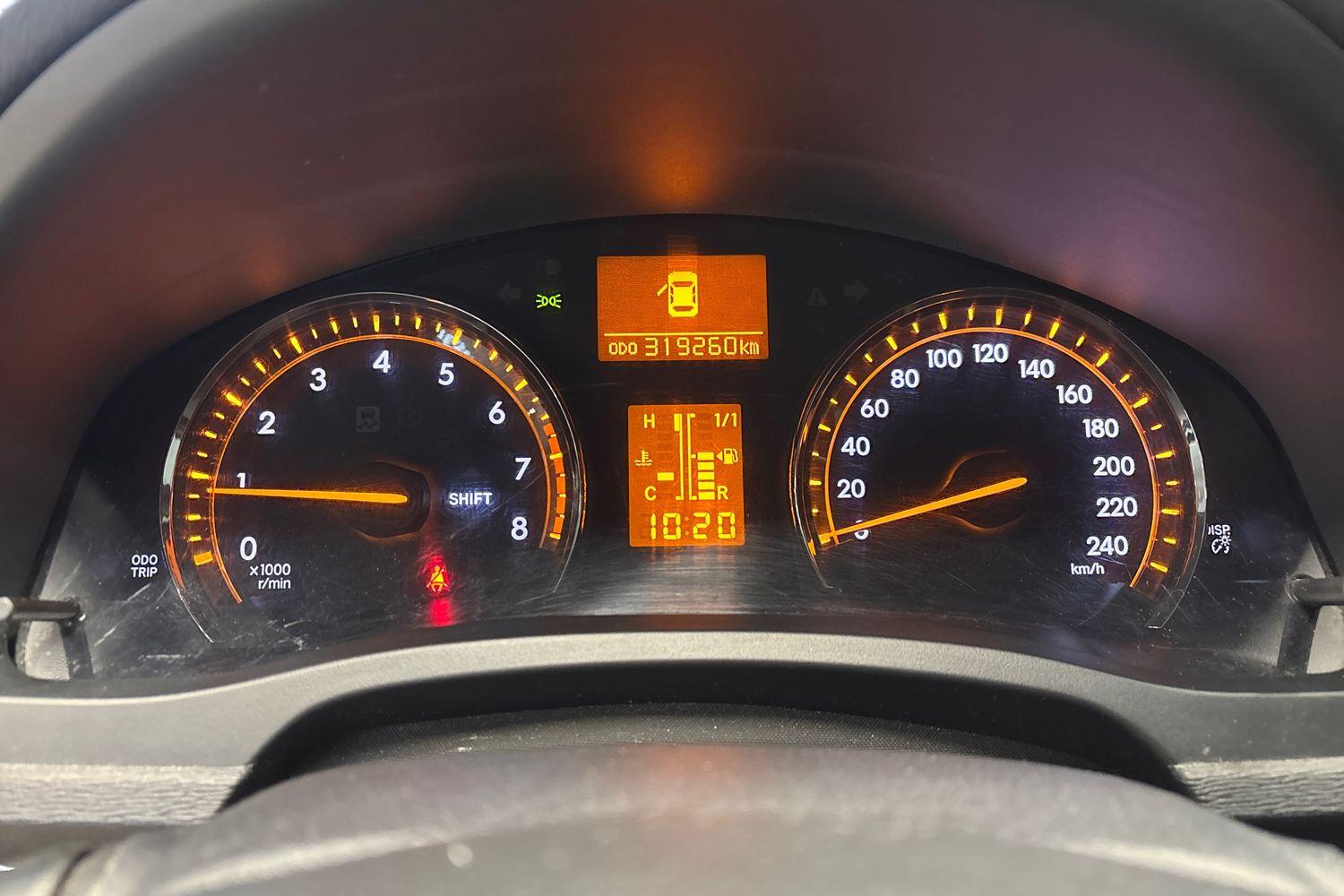 TOYOTA AVENSIS 2009