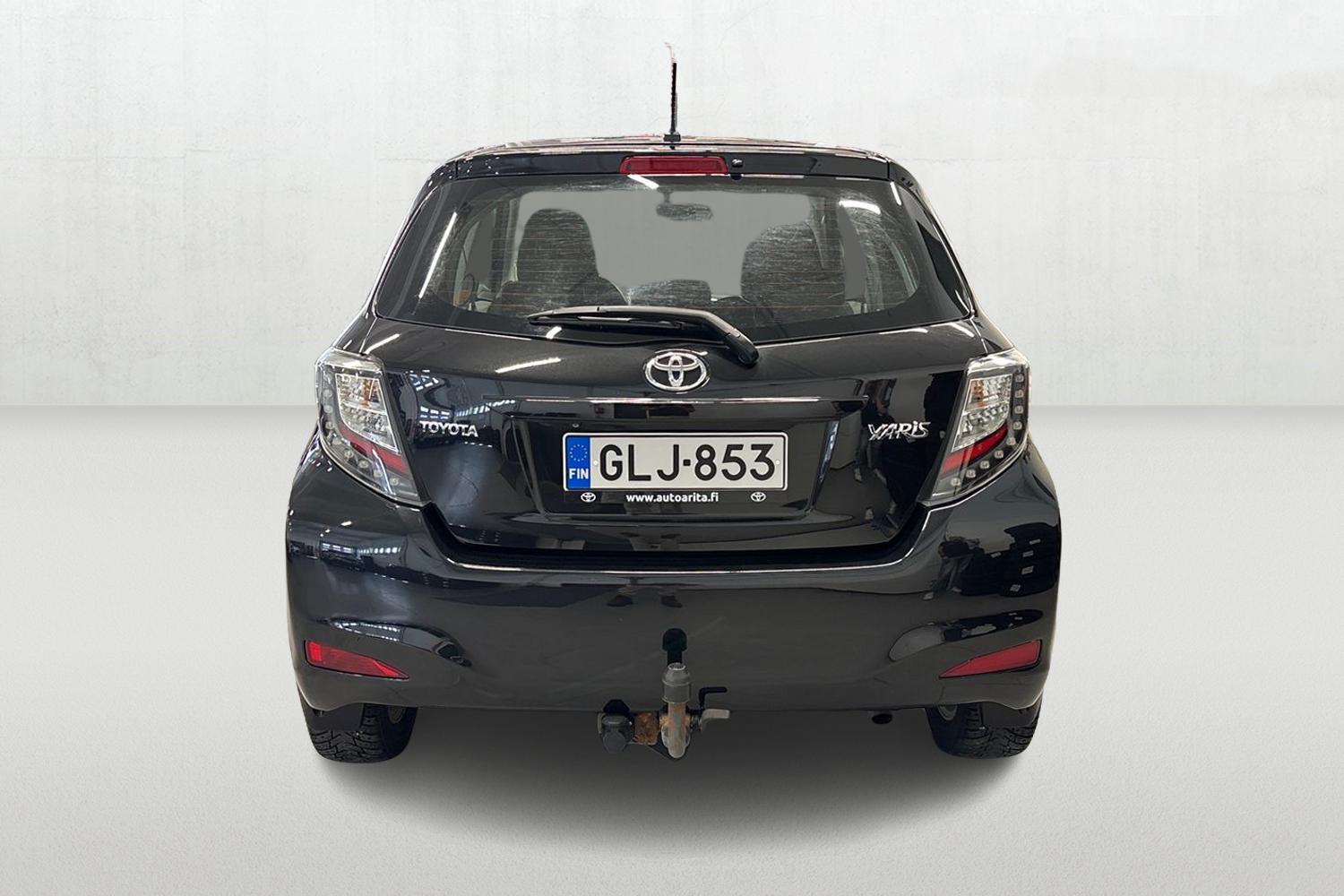 TOYOTA YARIS 2014