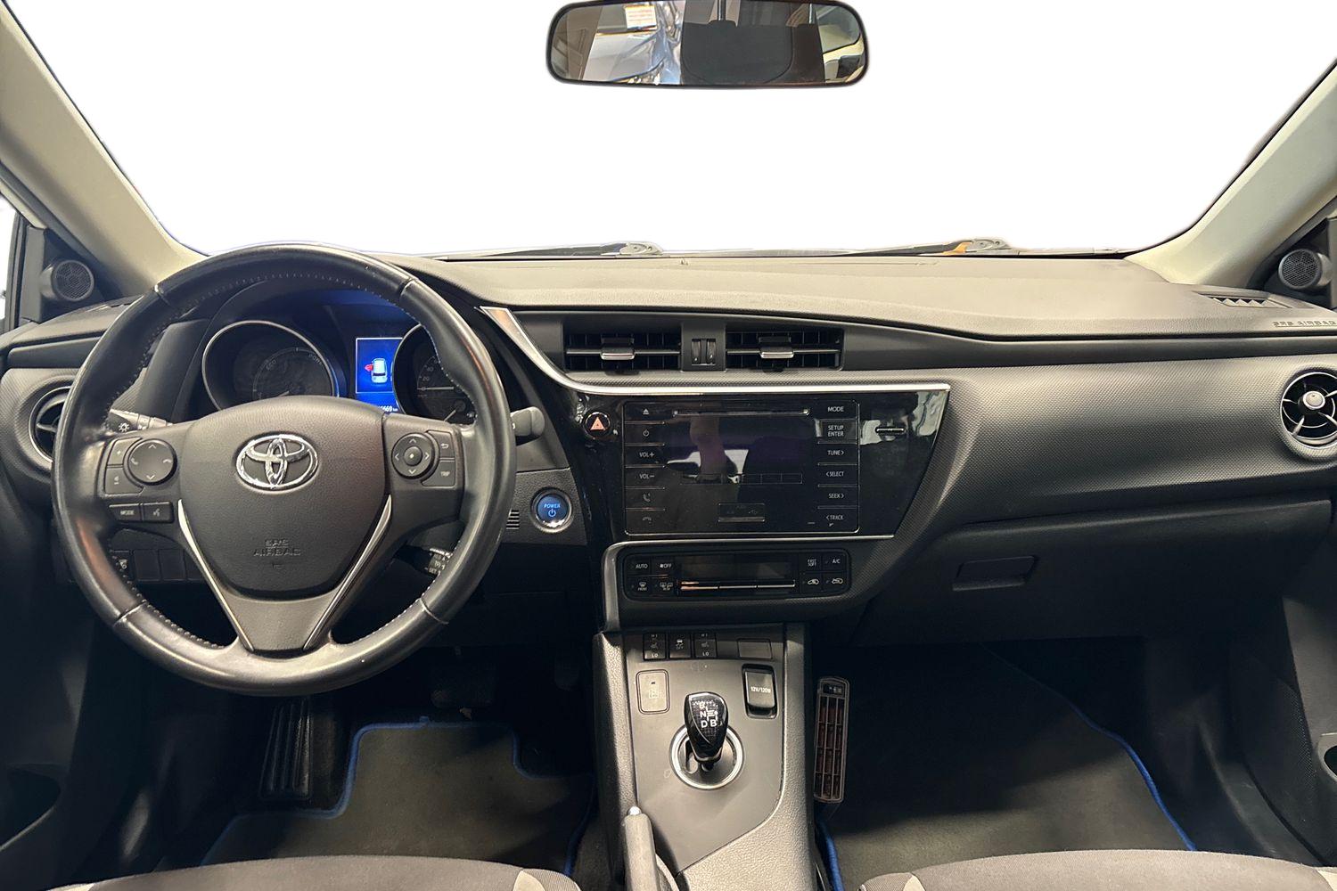 Toyota Auris 2017